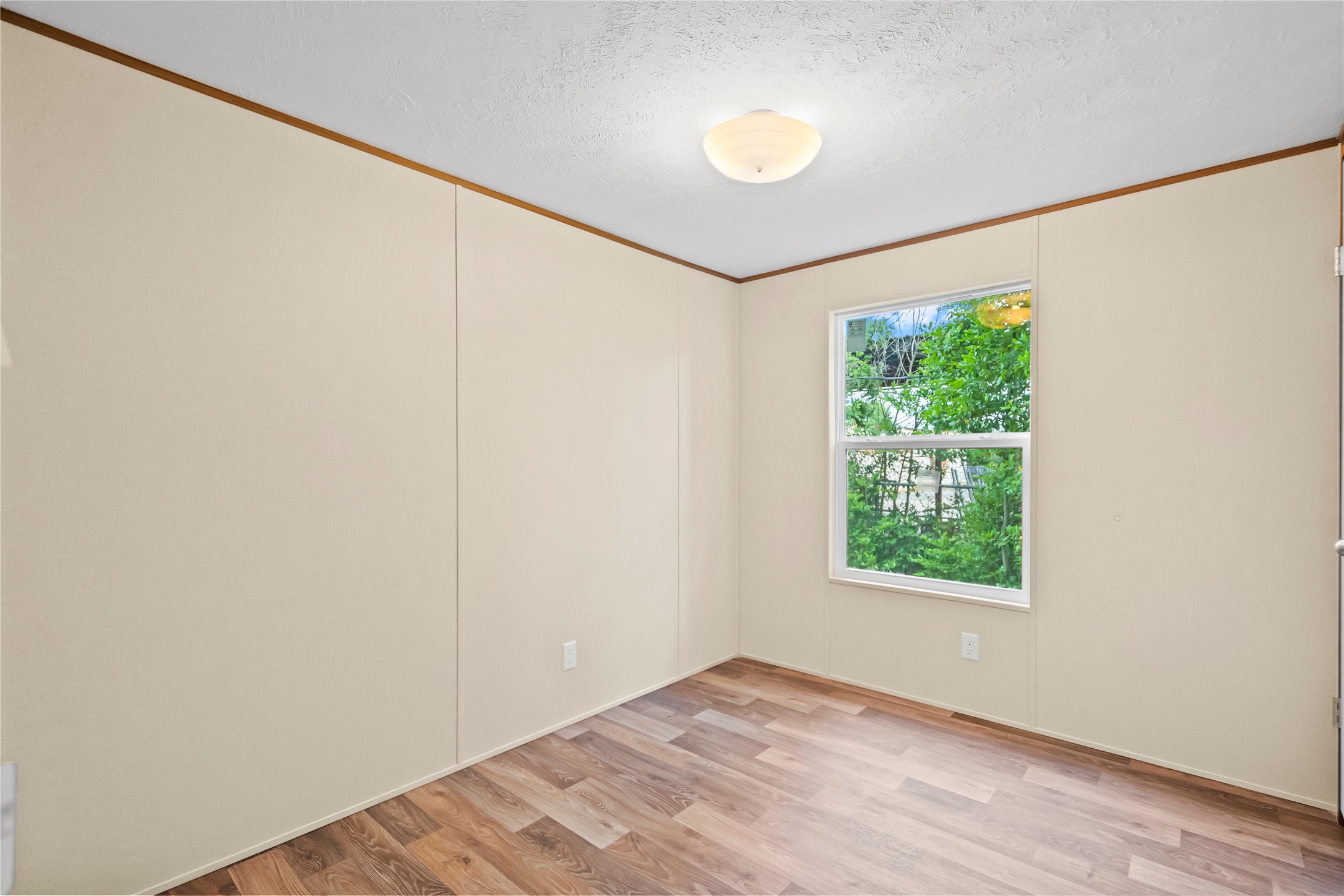 202 S Trice Street 2 Property Photo 16