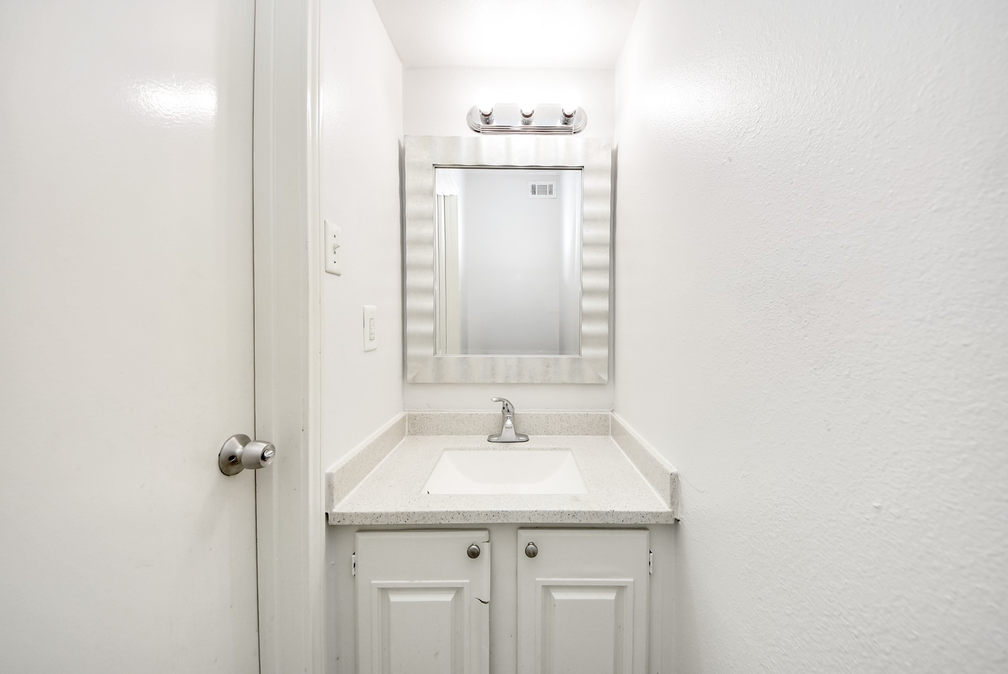 17105 Beaver Springs Dr Drive 9 Property Photo 20