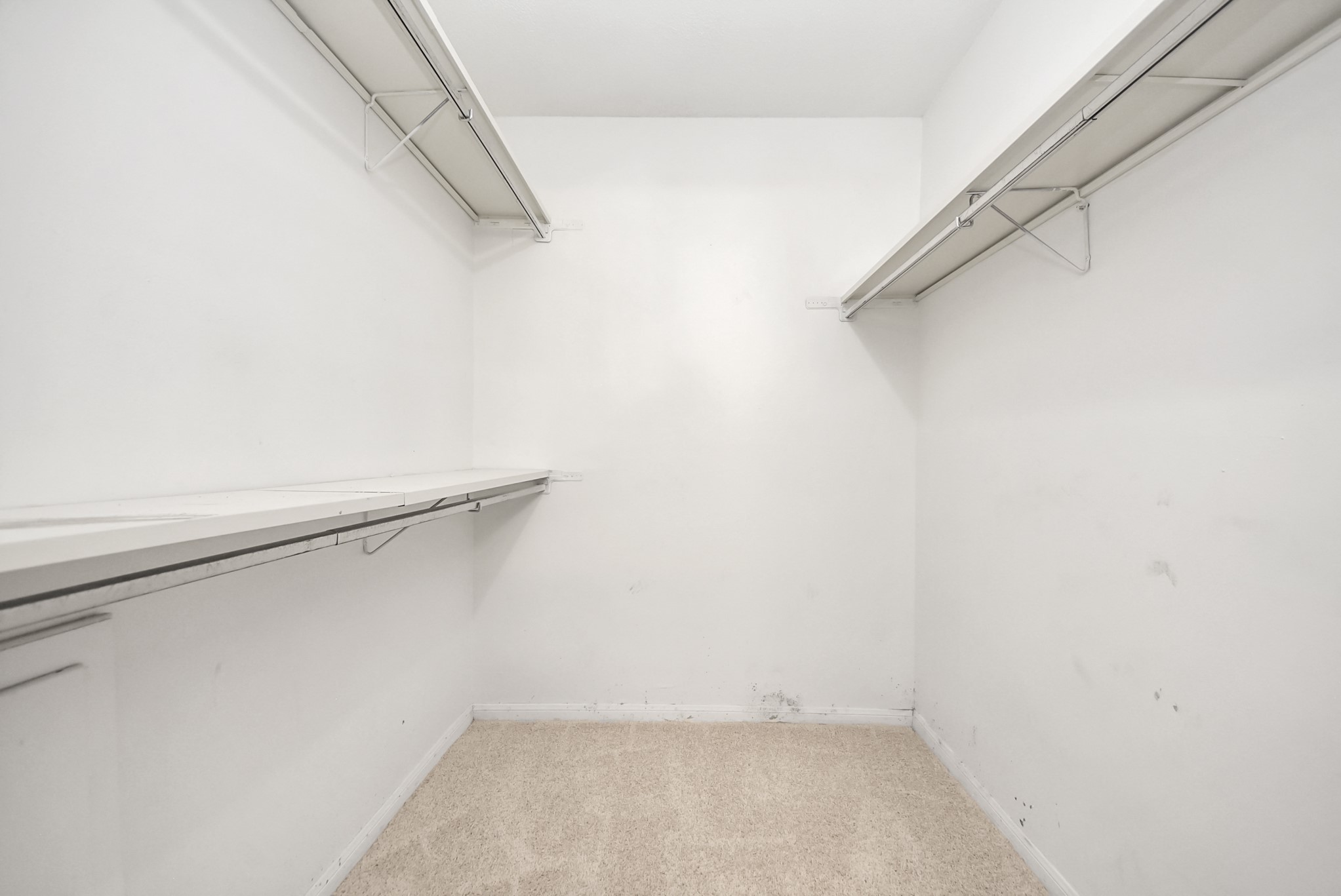 17105 Beaver Springs Dr Drive 9 Property Photo 37
