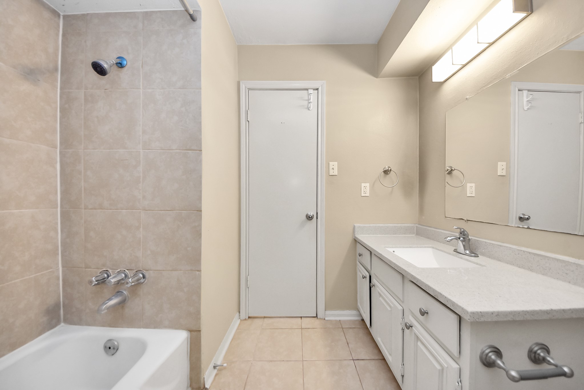 17105 Beaver Springs Dr Drive 9 Property Photo 40