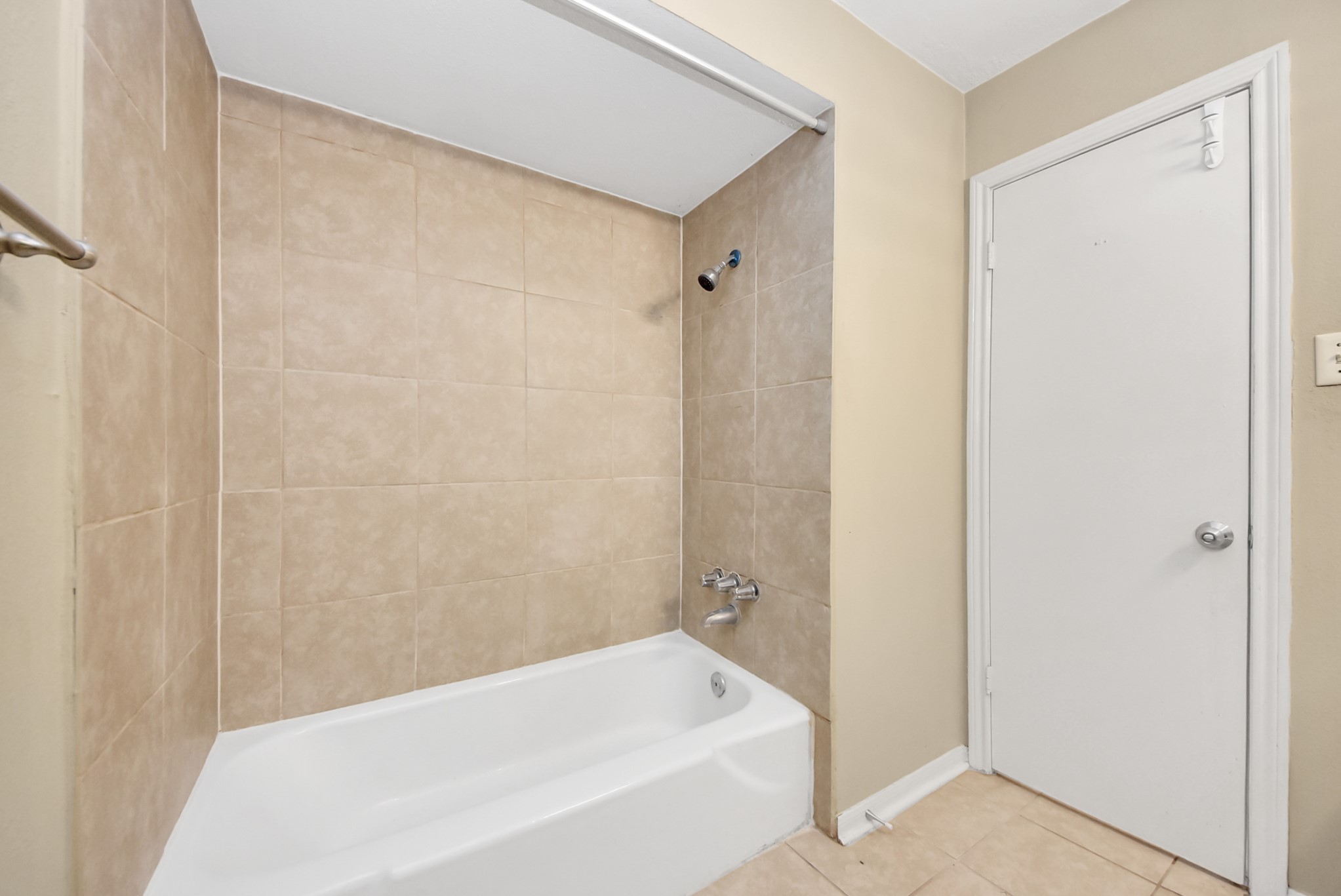 17105 Beaver Springs Dr Drive 9 Property Photo 41