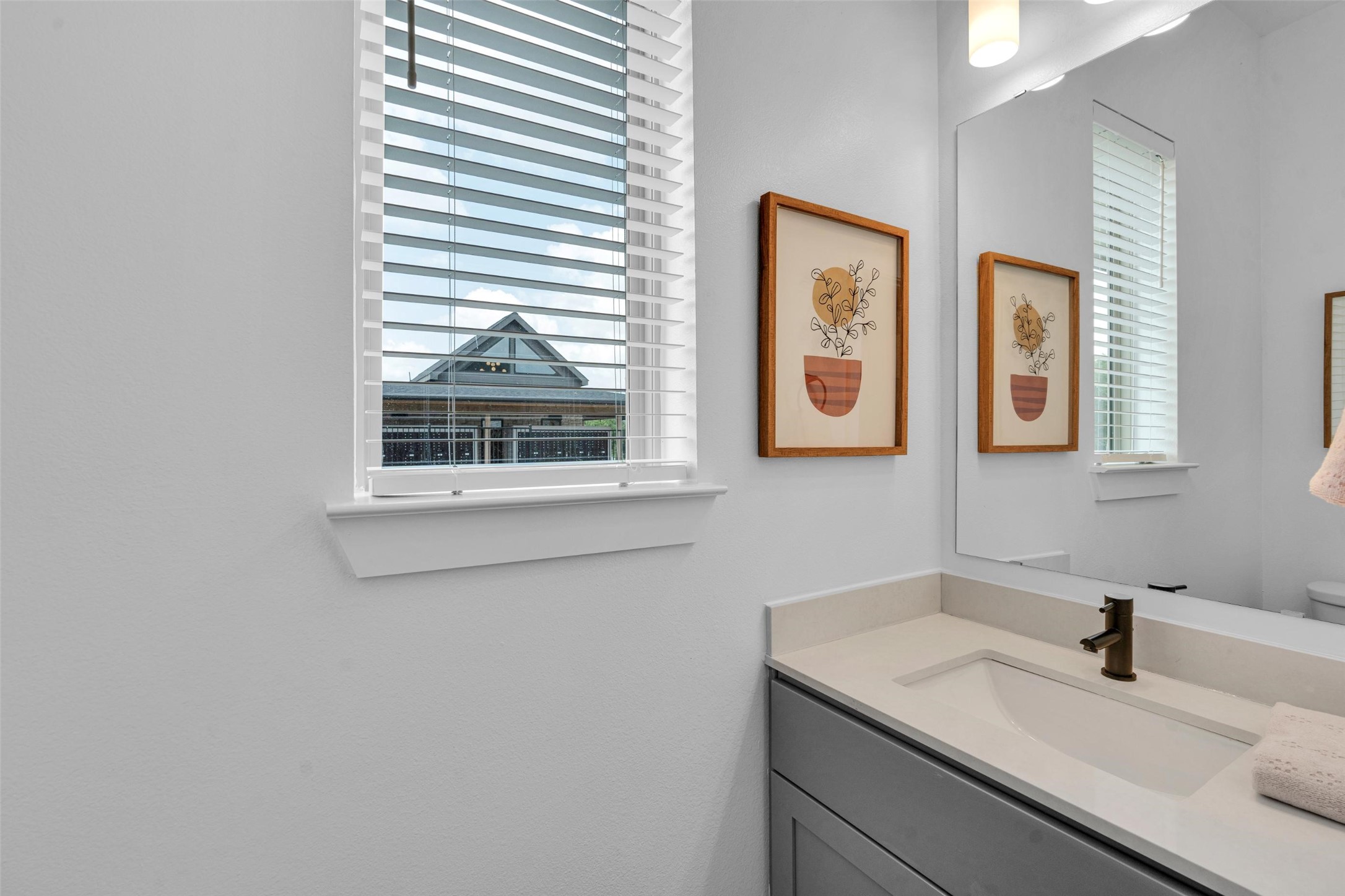 1848-811 Labrador Lane Property Photo 12