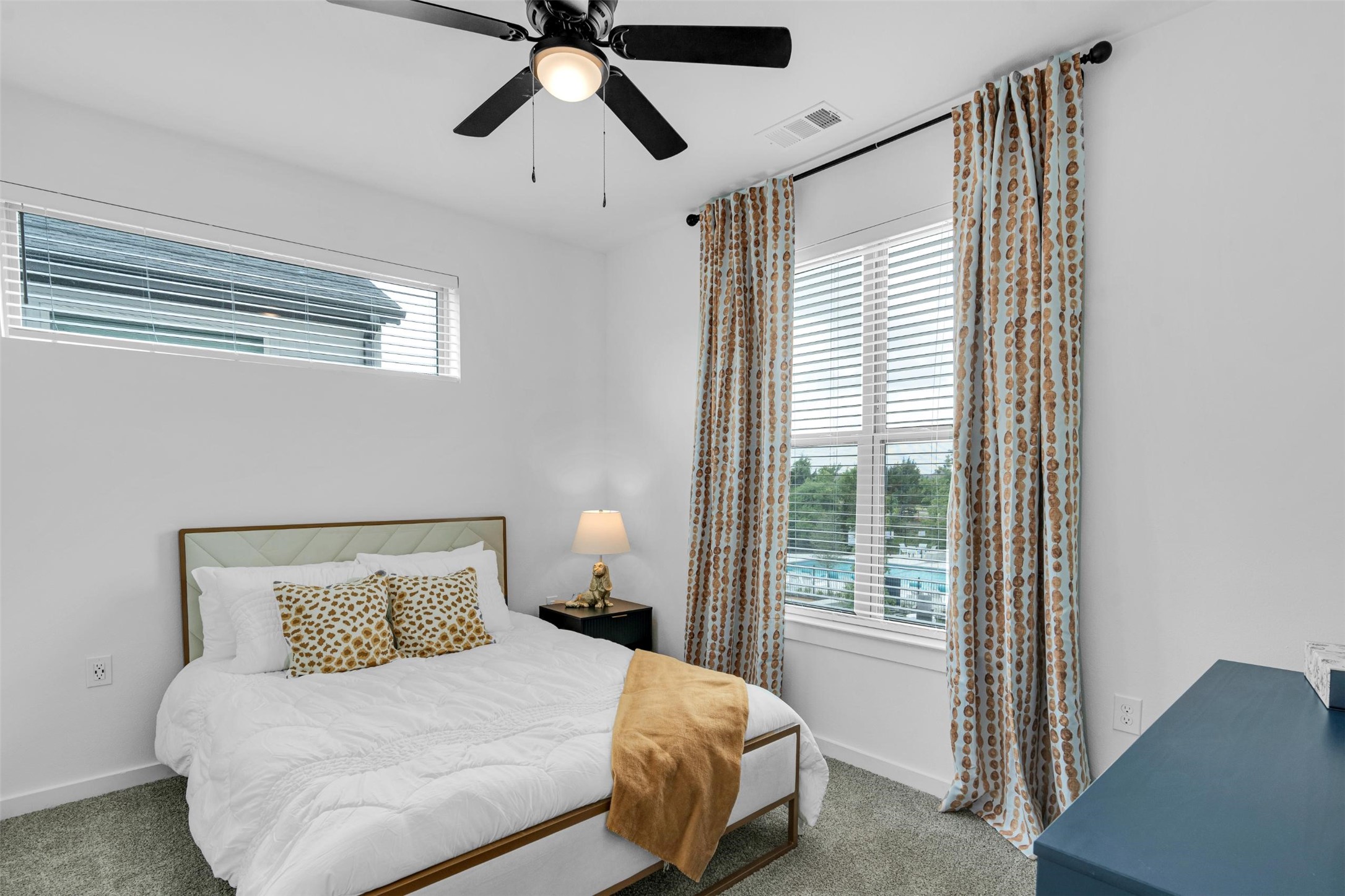 1848-811 Labrador Lane Property Photo 18