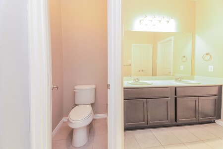 313 Caladium Drive Property Photo 10