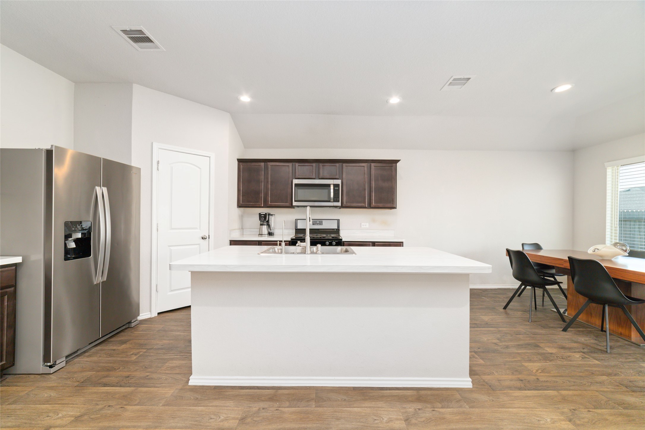 5127 Moravia Lane Property Photo 16