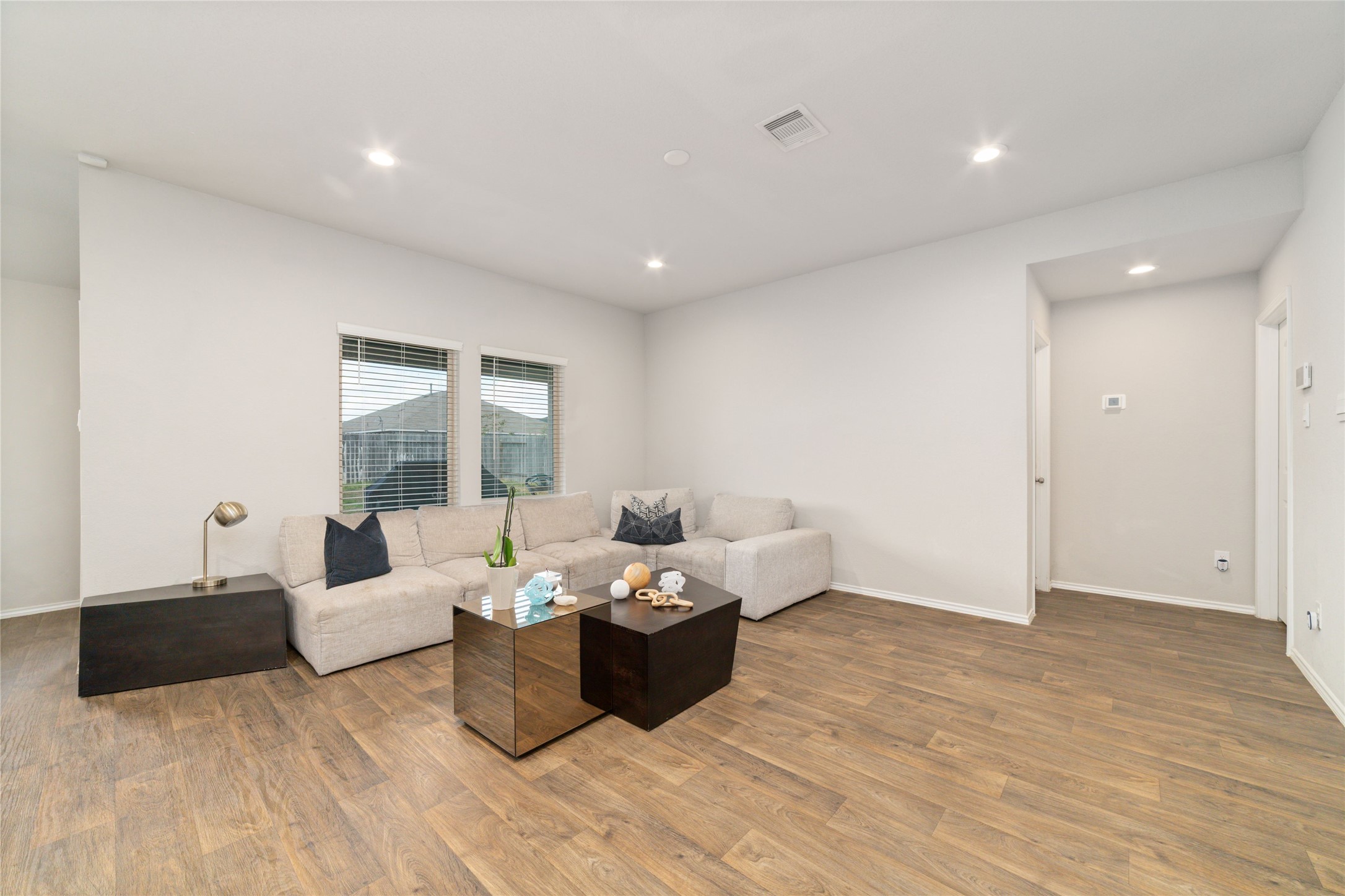 5127 Moravia Lane Property Photo 17
