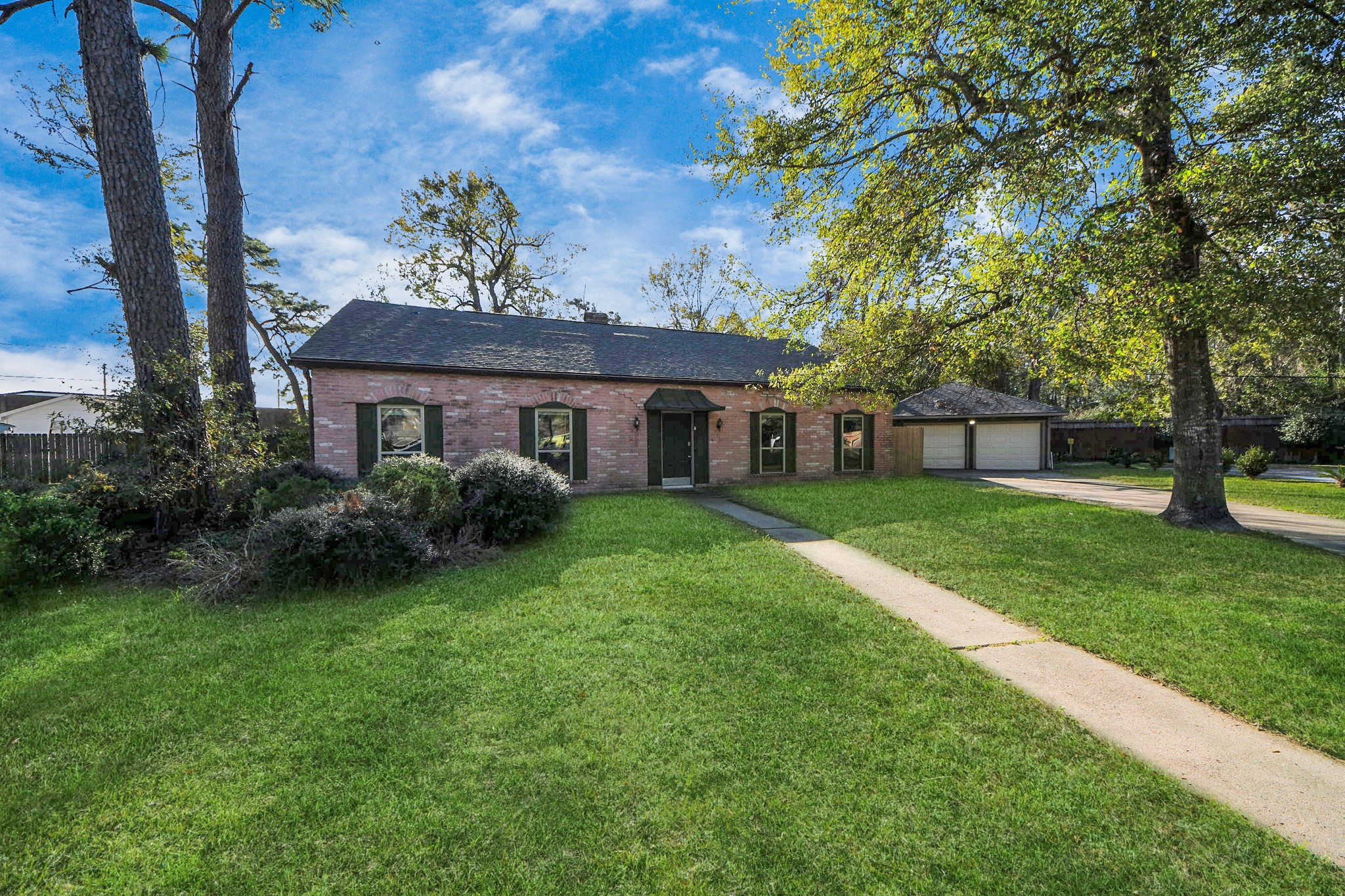 902 Old Mill Lane Property Photo 44