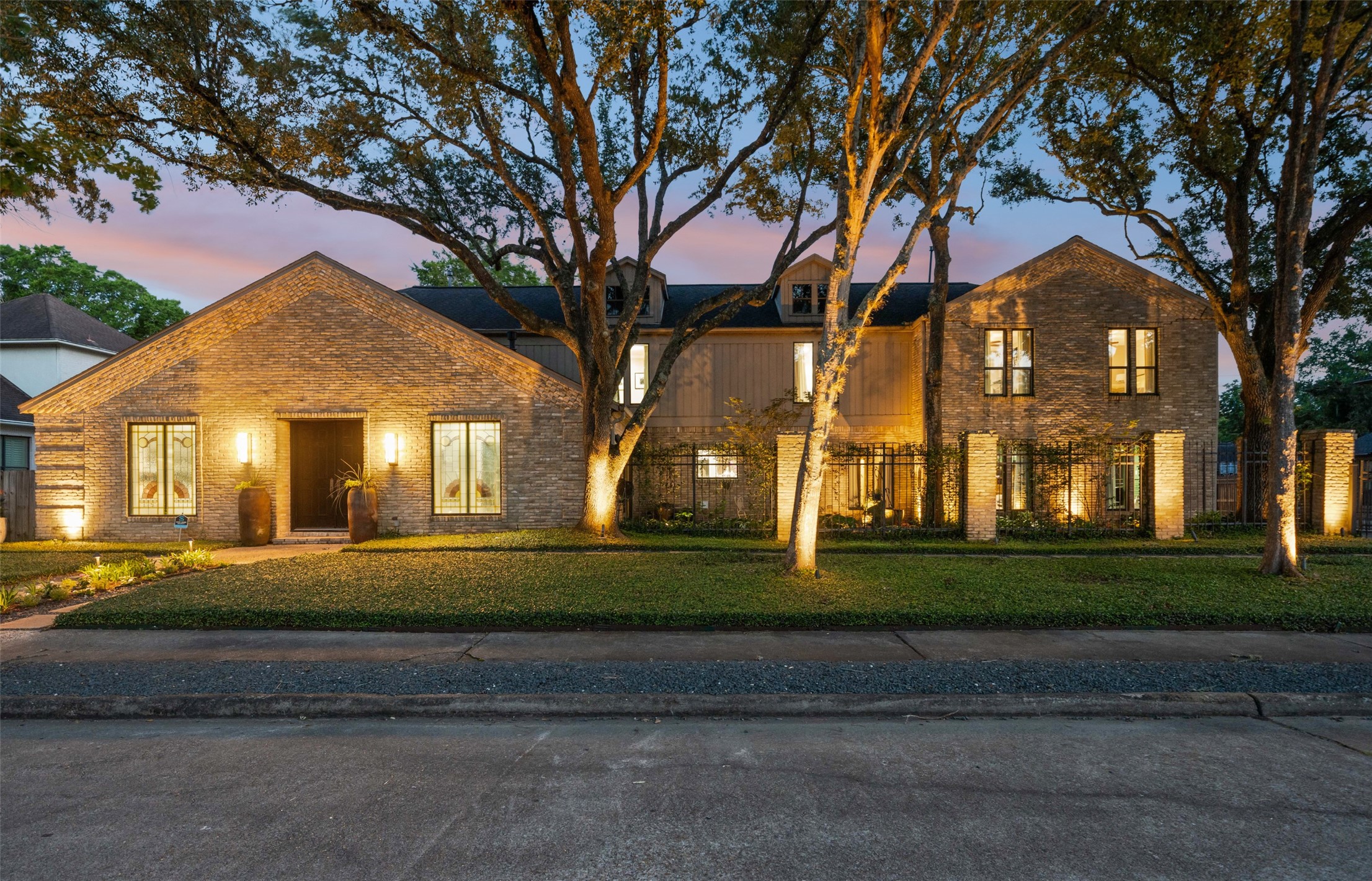16310 Brook Forest Drive Property Photo 1