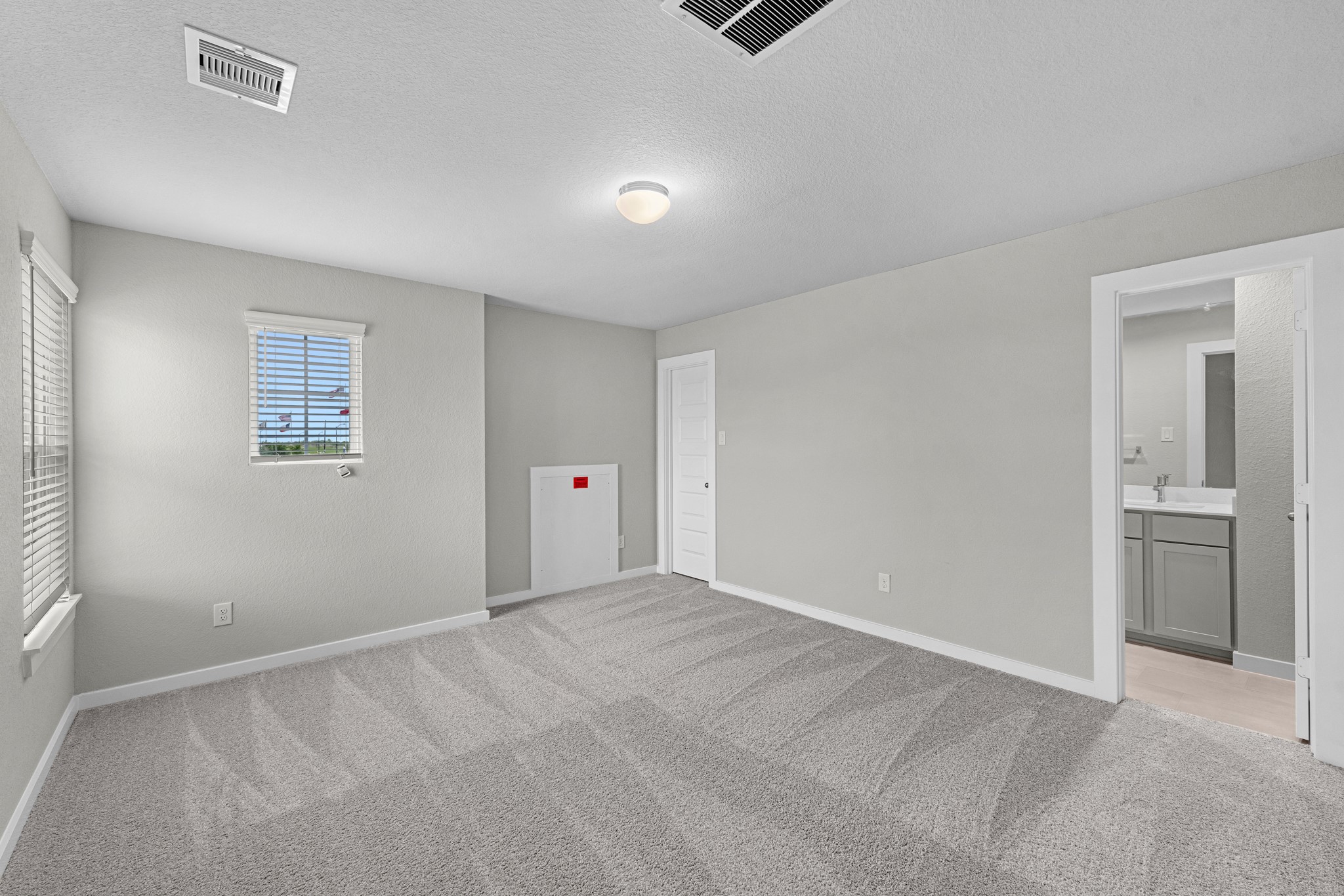 80 Shining Point Drive Property Photo 10