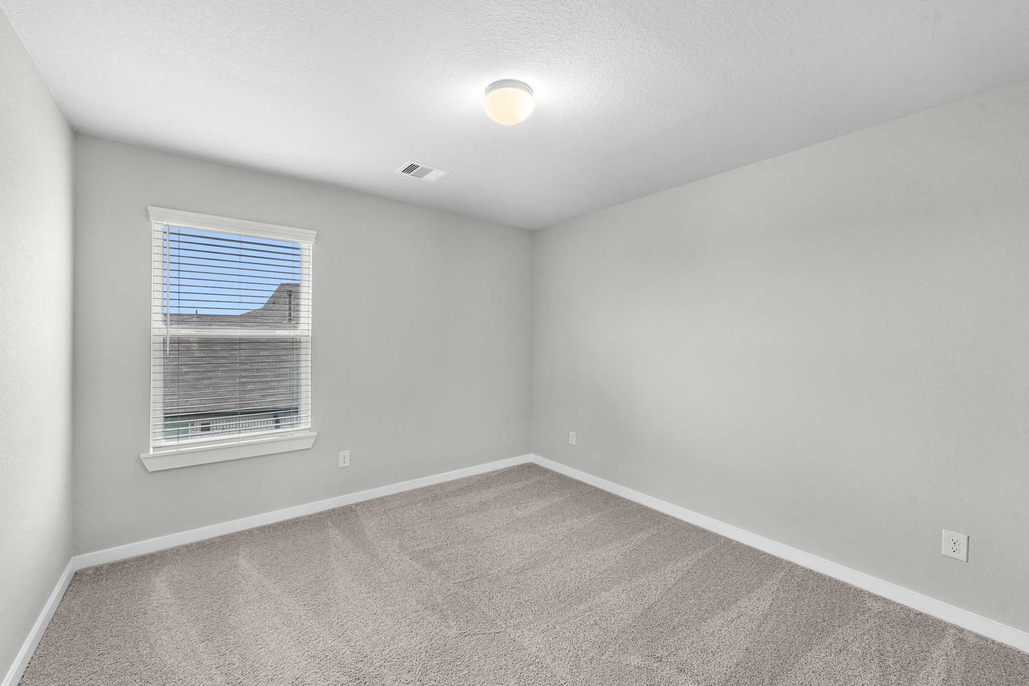 80 Shining Point Drive Property Photo 11