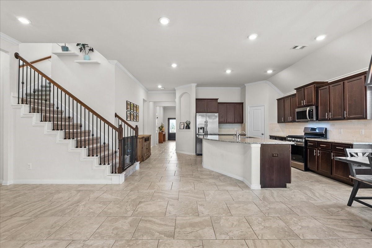 328 Woodway Drive Property Photo 23