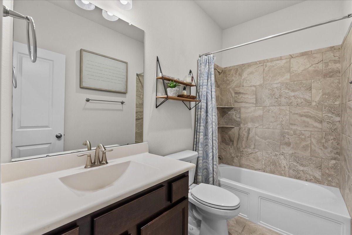 328 Woodway Drive Property Photo 33