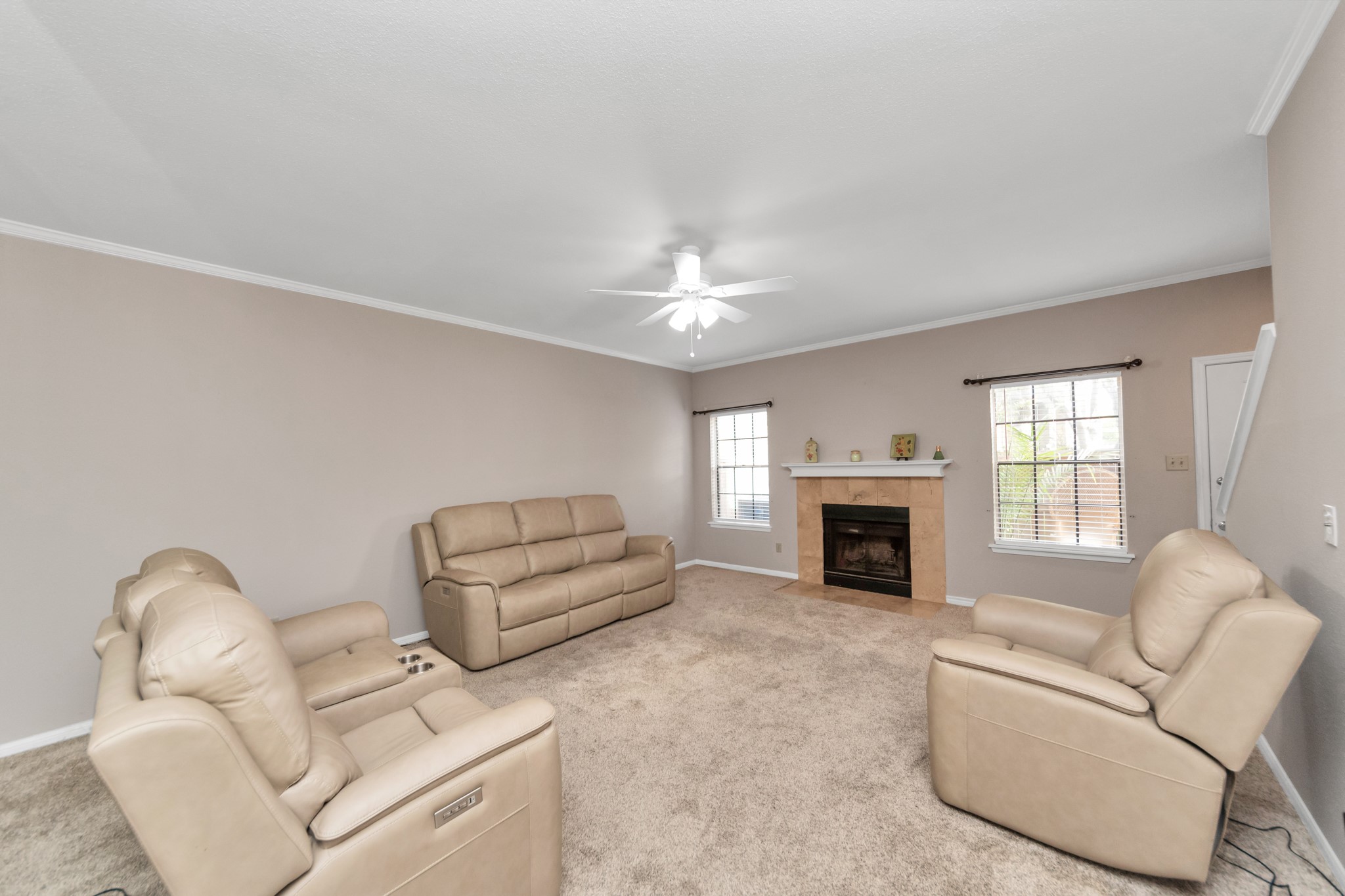 9850 Pagewood Lane 1304 Property Photo 6