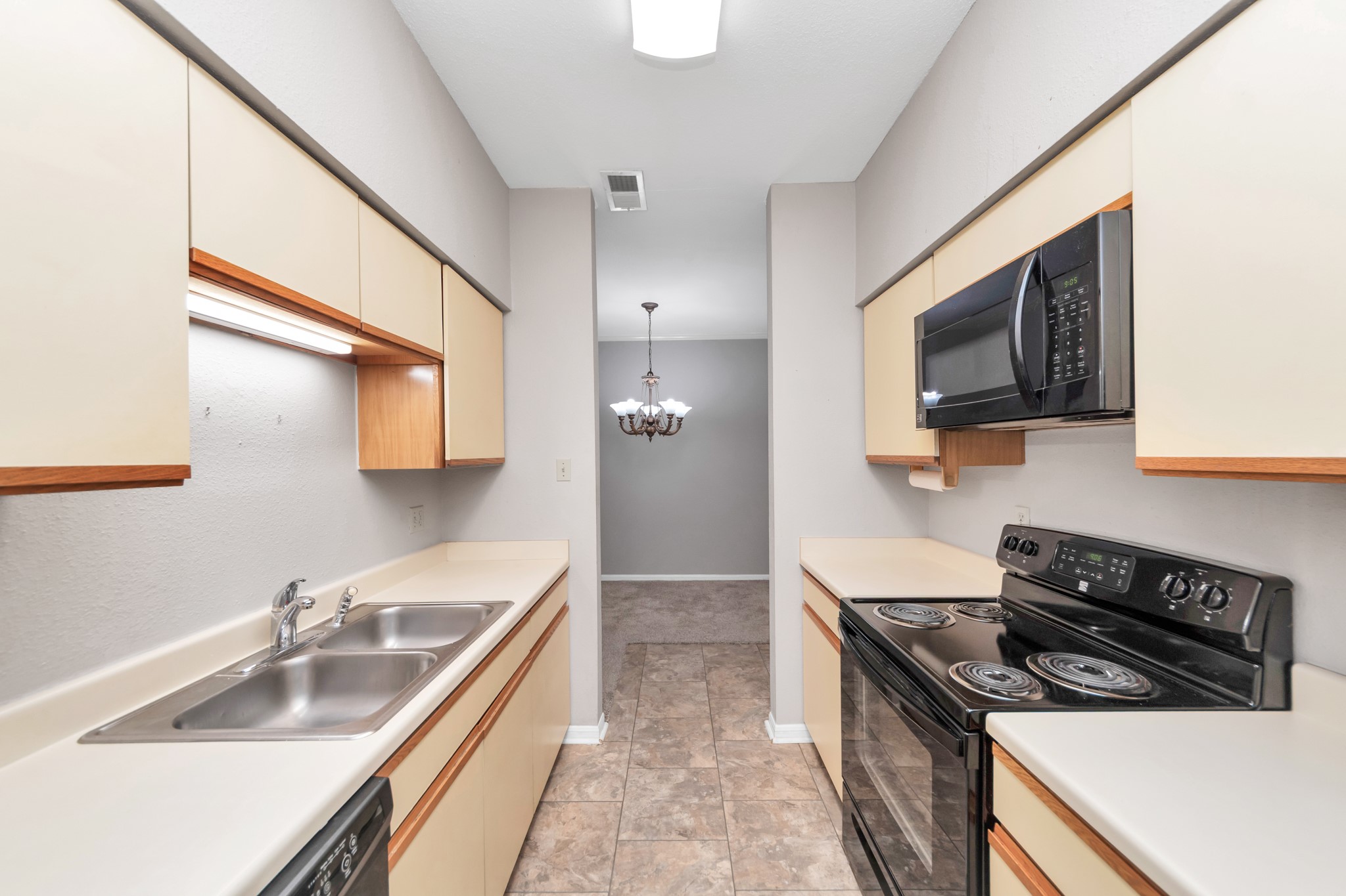 9850 Pagewood Lane 1304 Property Photo 12