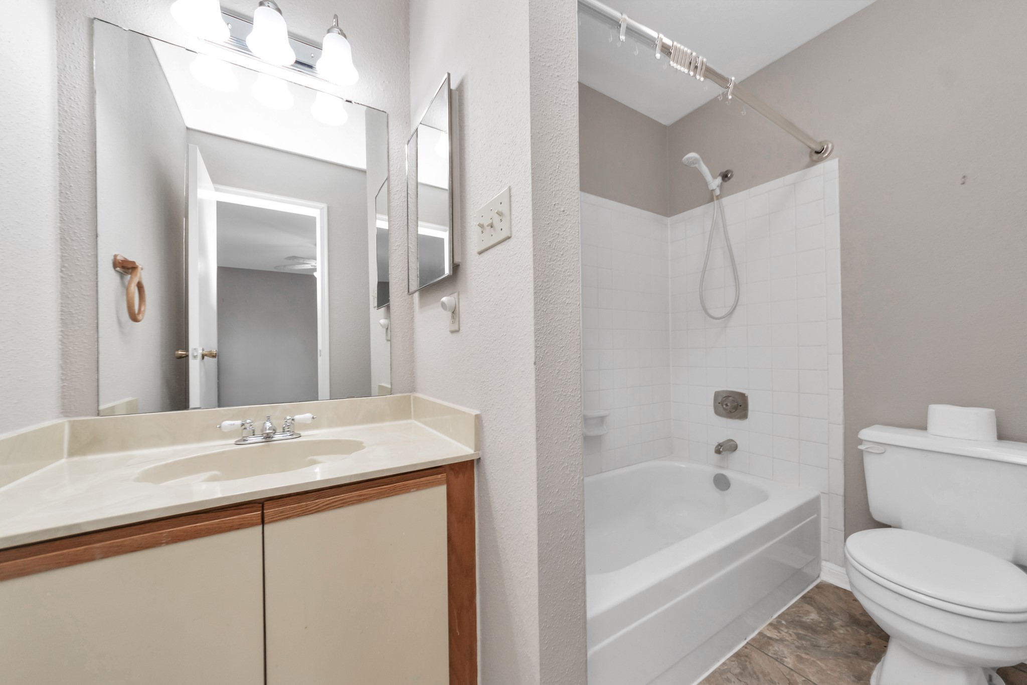 9850 Pagewood Lane 1304 Property Photo 26