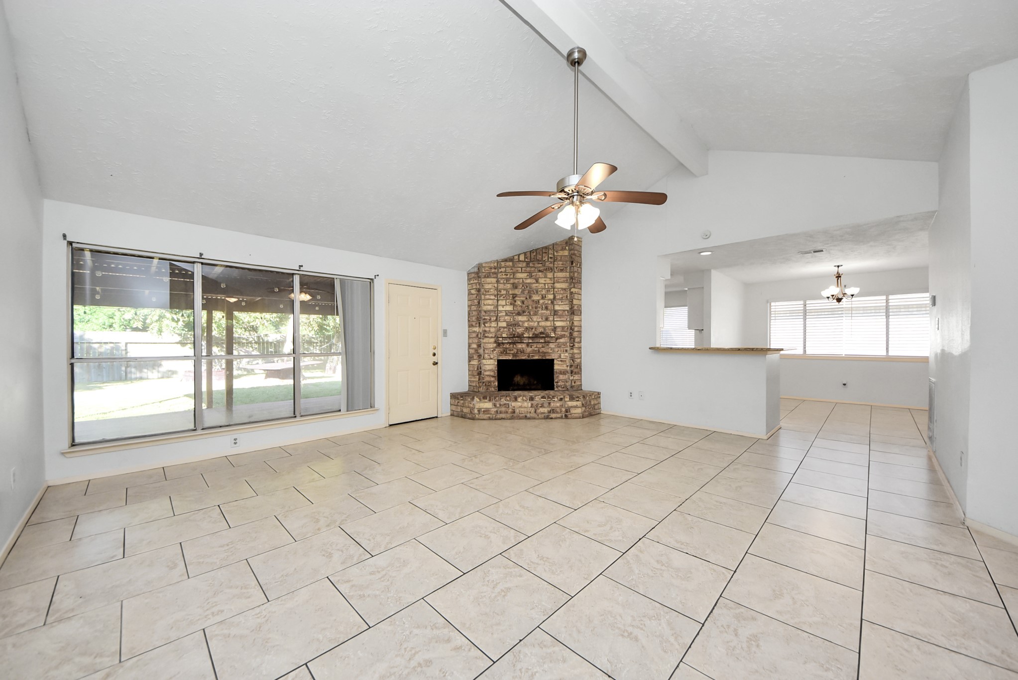 7627 Shoshone Drive Property Photo 7