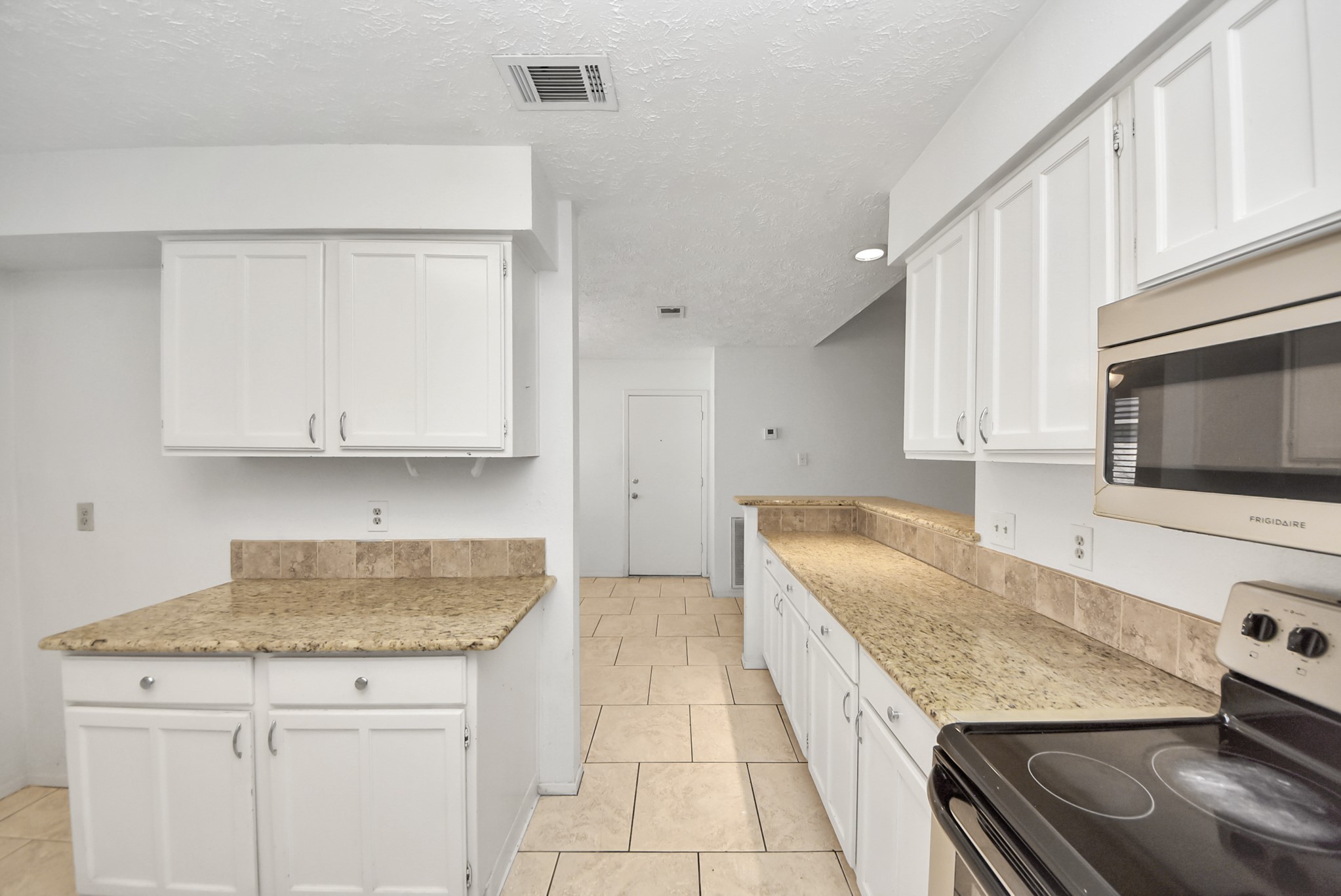 7627 Shoshone Drive Property Photo 18