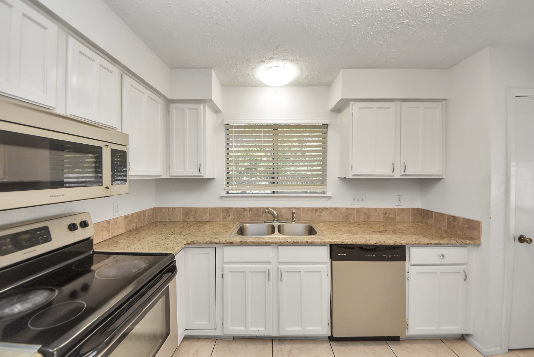 7627 Shoshone Drive Property Photo 22