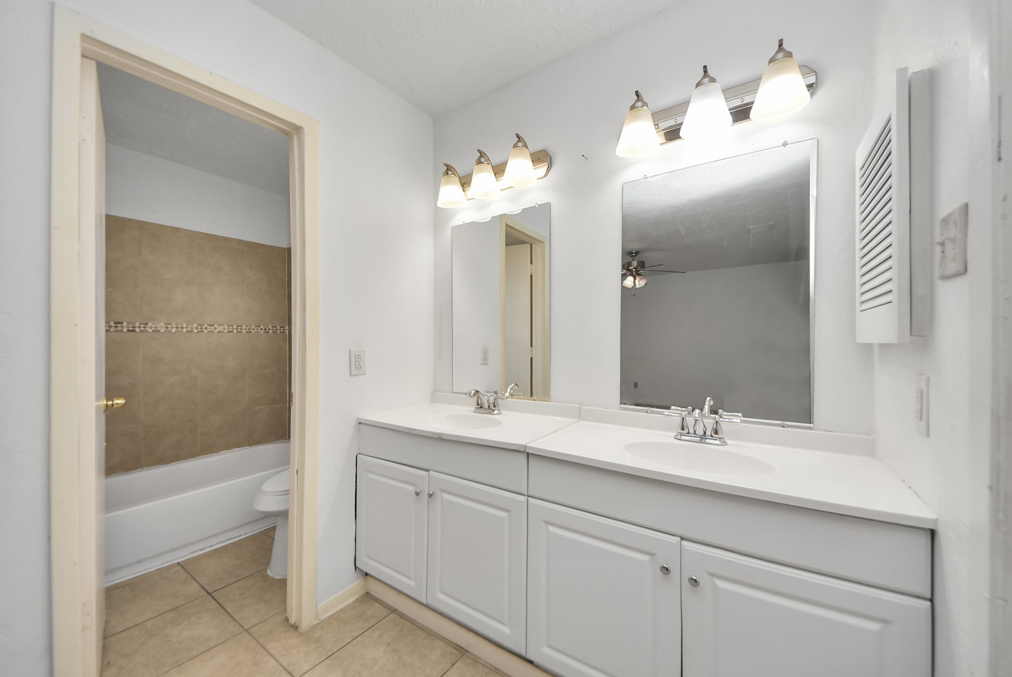 7627 Shoshone Drive Property Photo 28