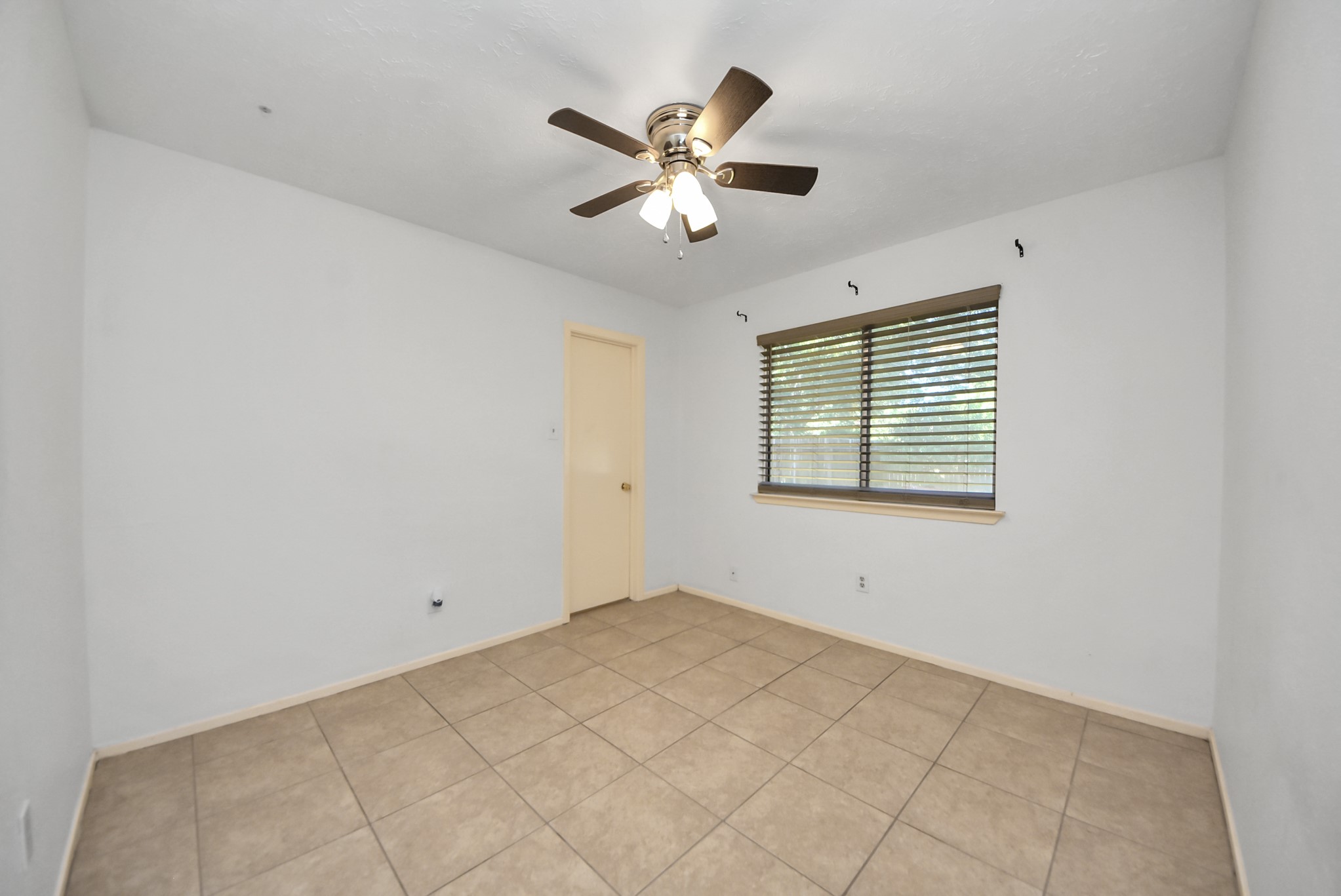 7627 Shoshone Drive Property Photo 31