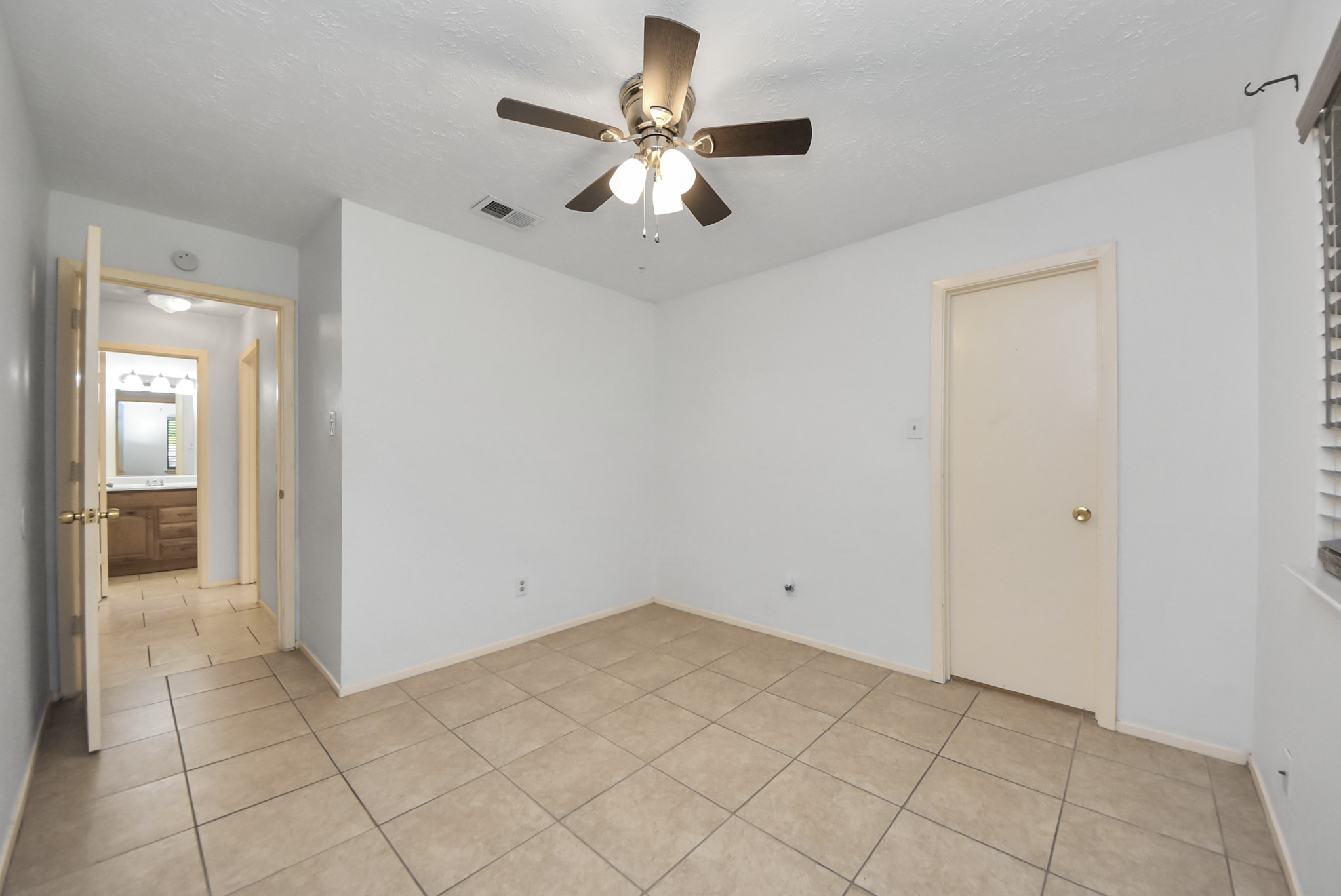 7627 Shoshone Drive Property Photo 32