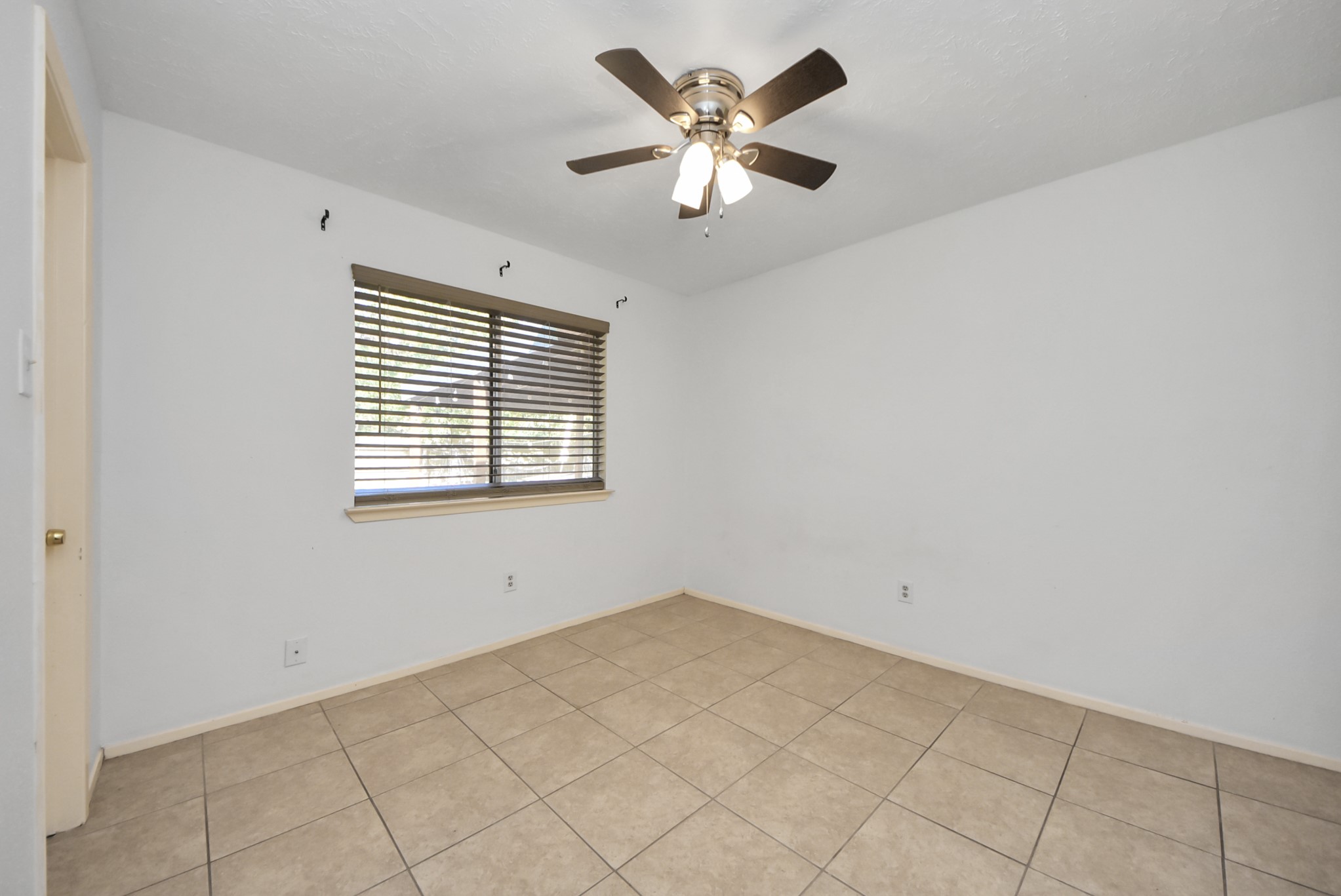 7627 Shoshone Drive Property Photo 33