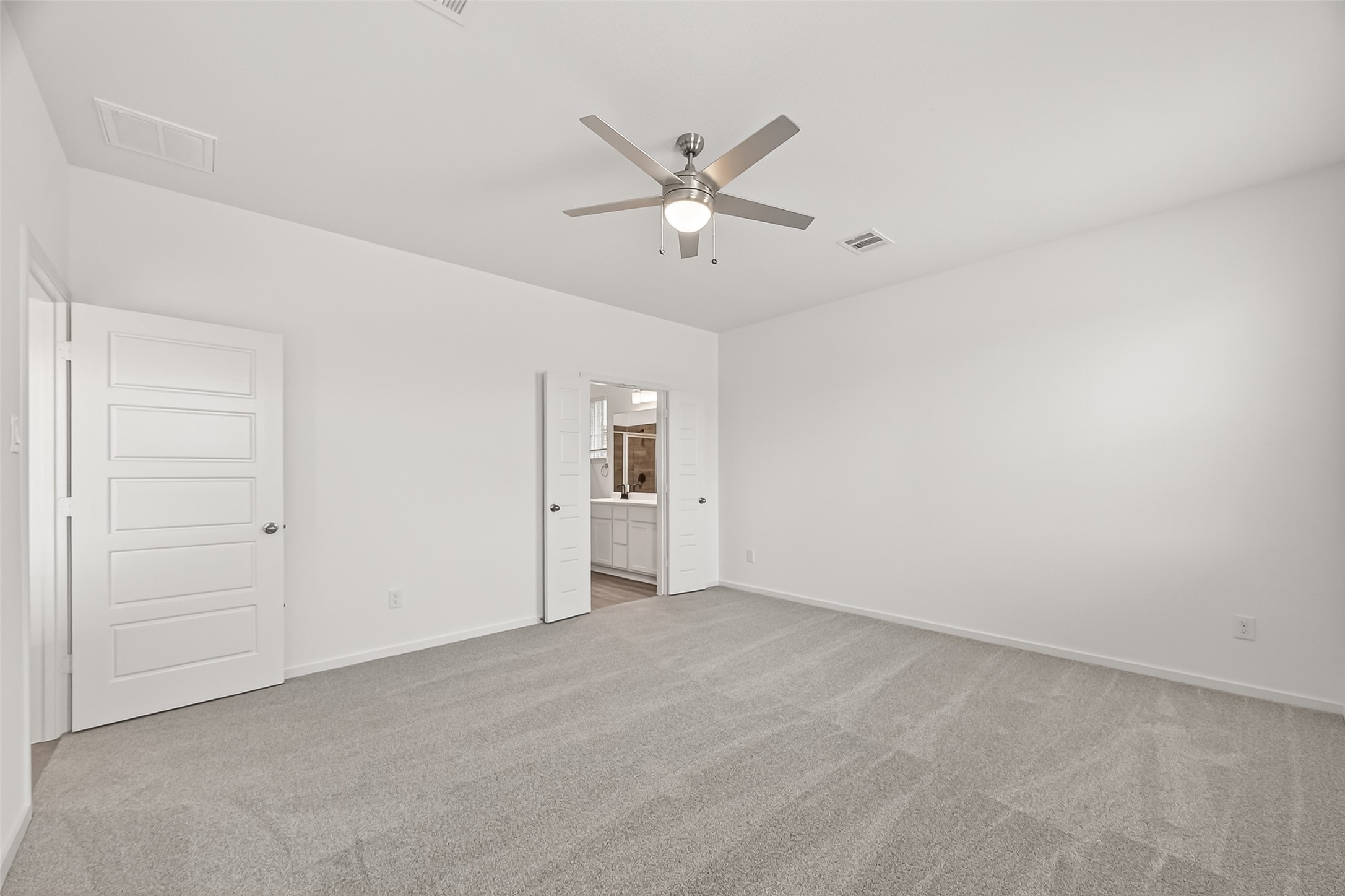 2902 Wind Cave Lane Property Photo 19
