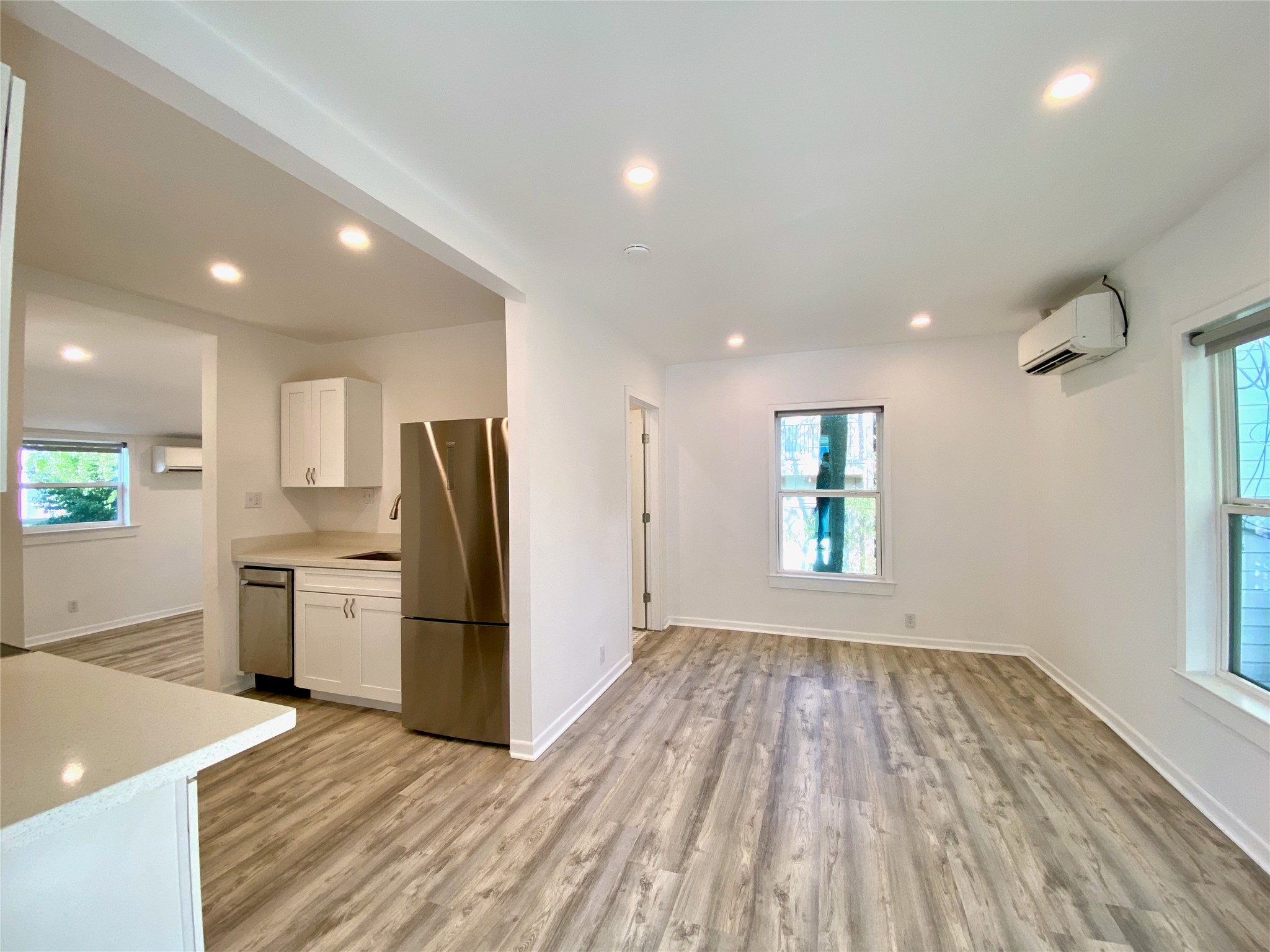 2025 1/2 Brun Street Property Photo 1