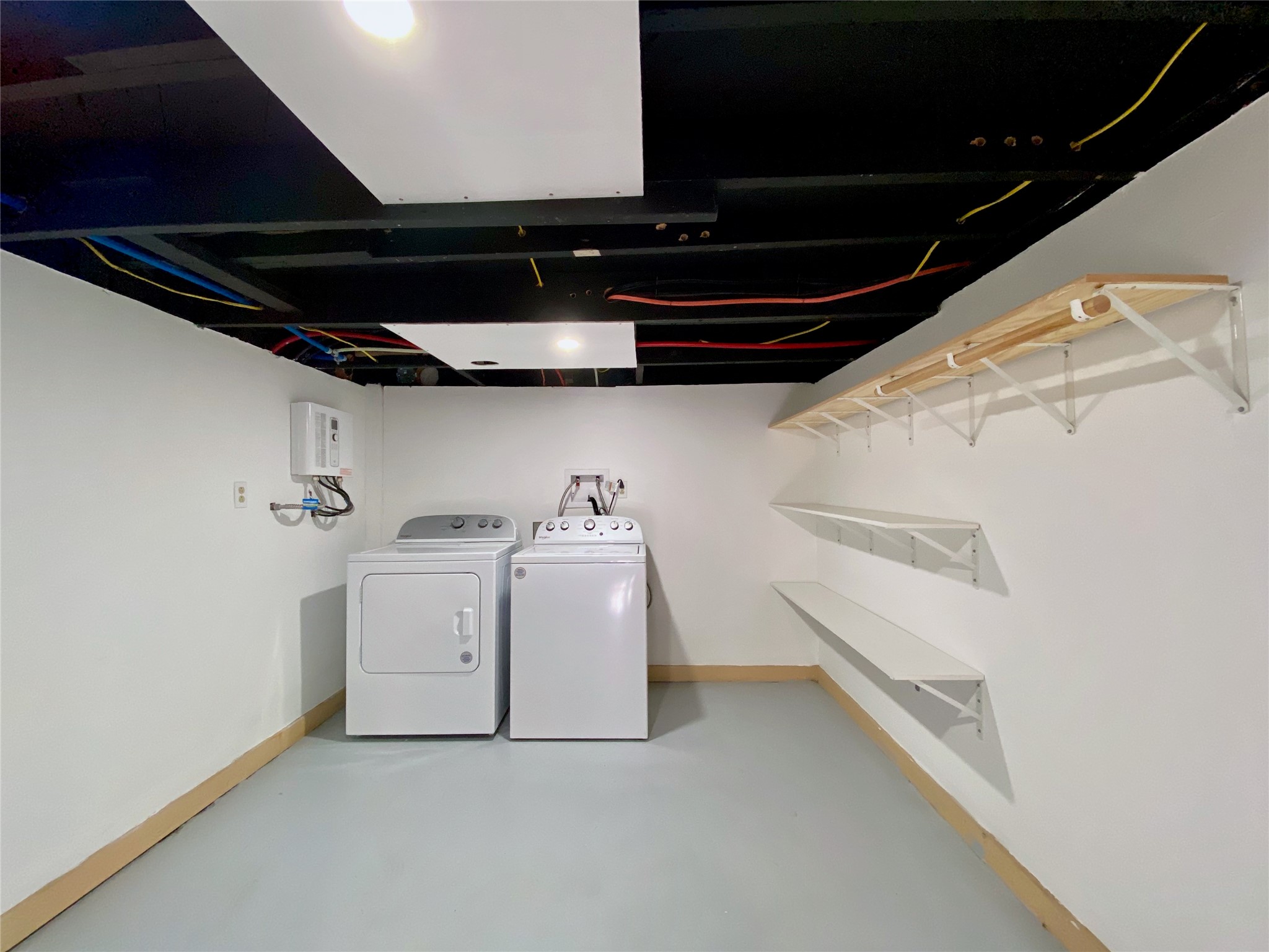 2025 1/2 Brun Street Property Photo 11
