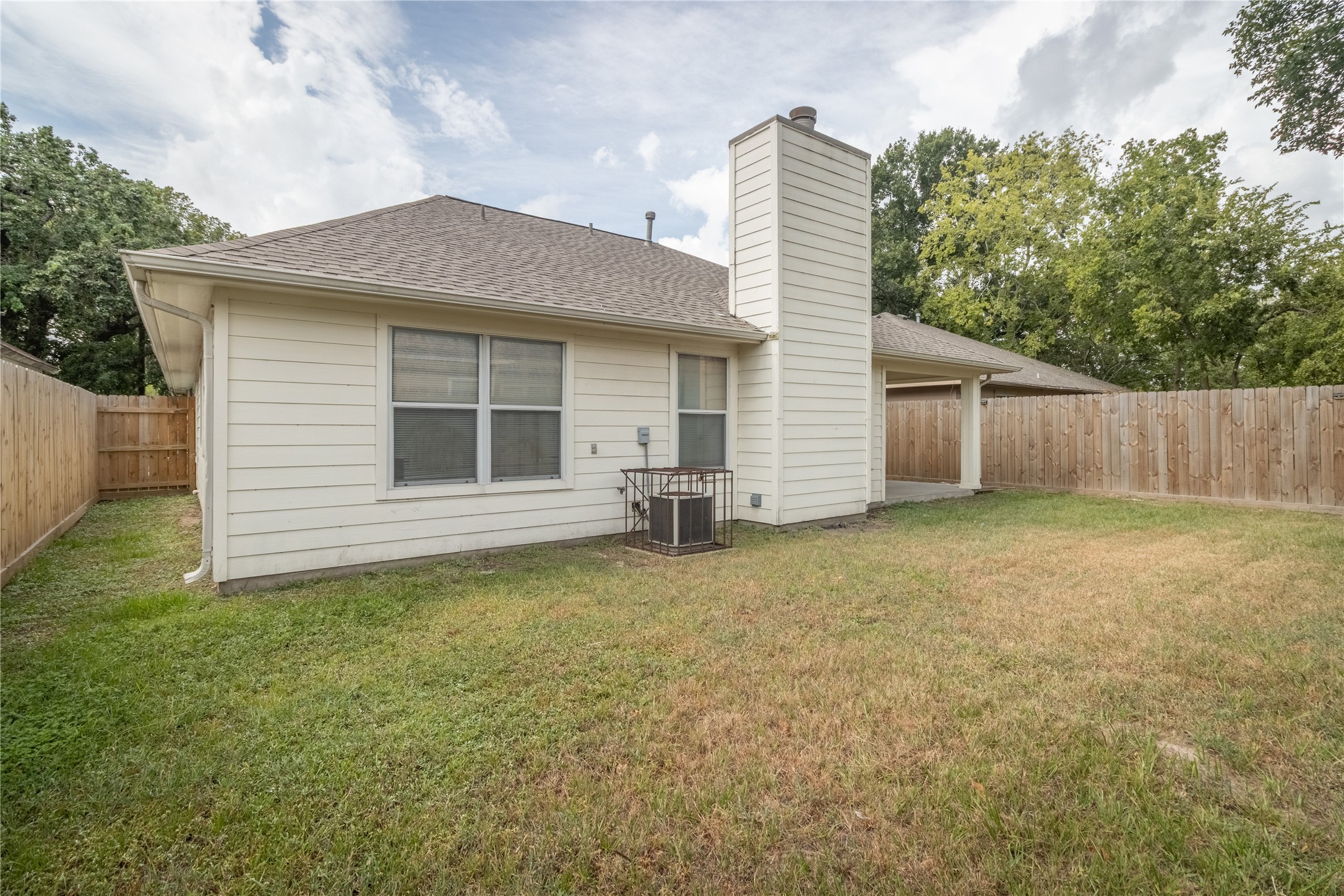 3517 Drew Street Property Photo 24