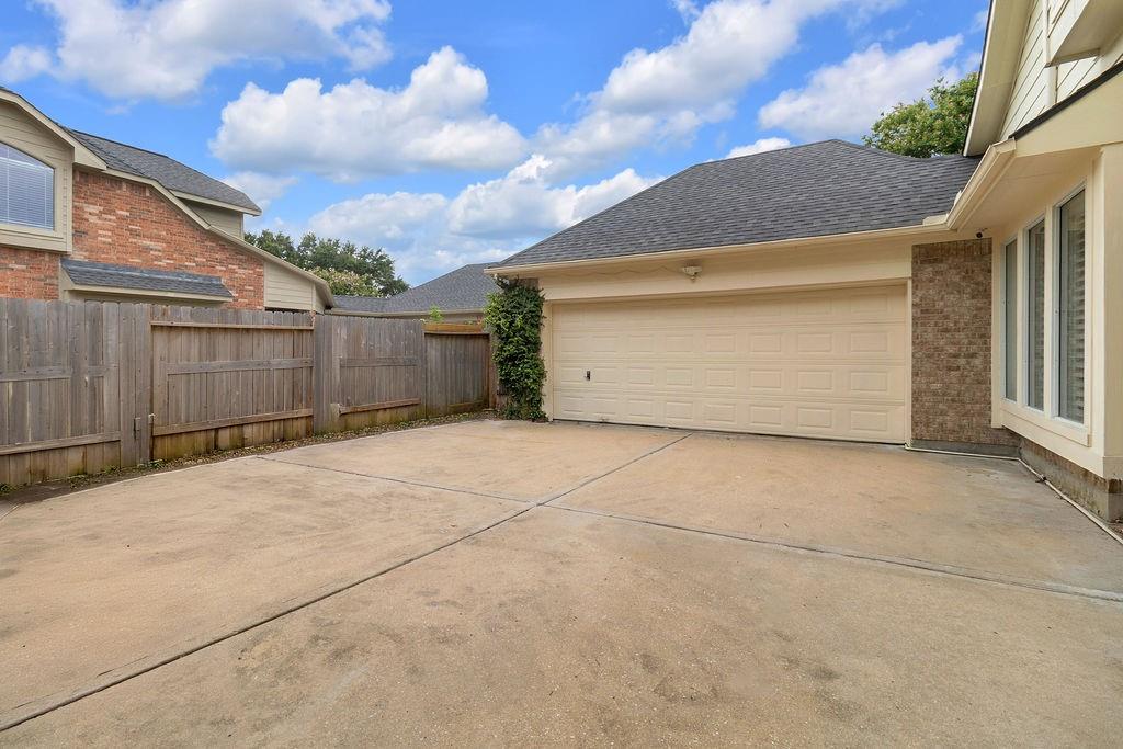 22118 Oakcreek Hollow Lane, Katy Tx 77450 Property Photo 37