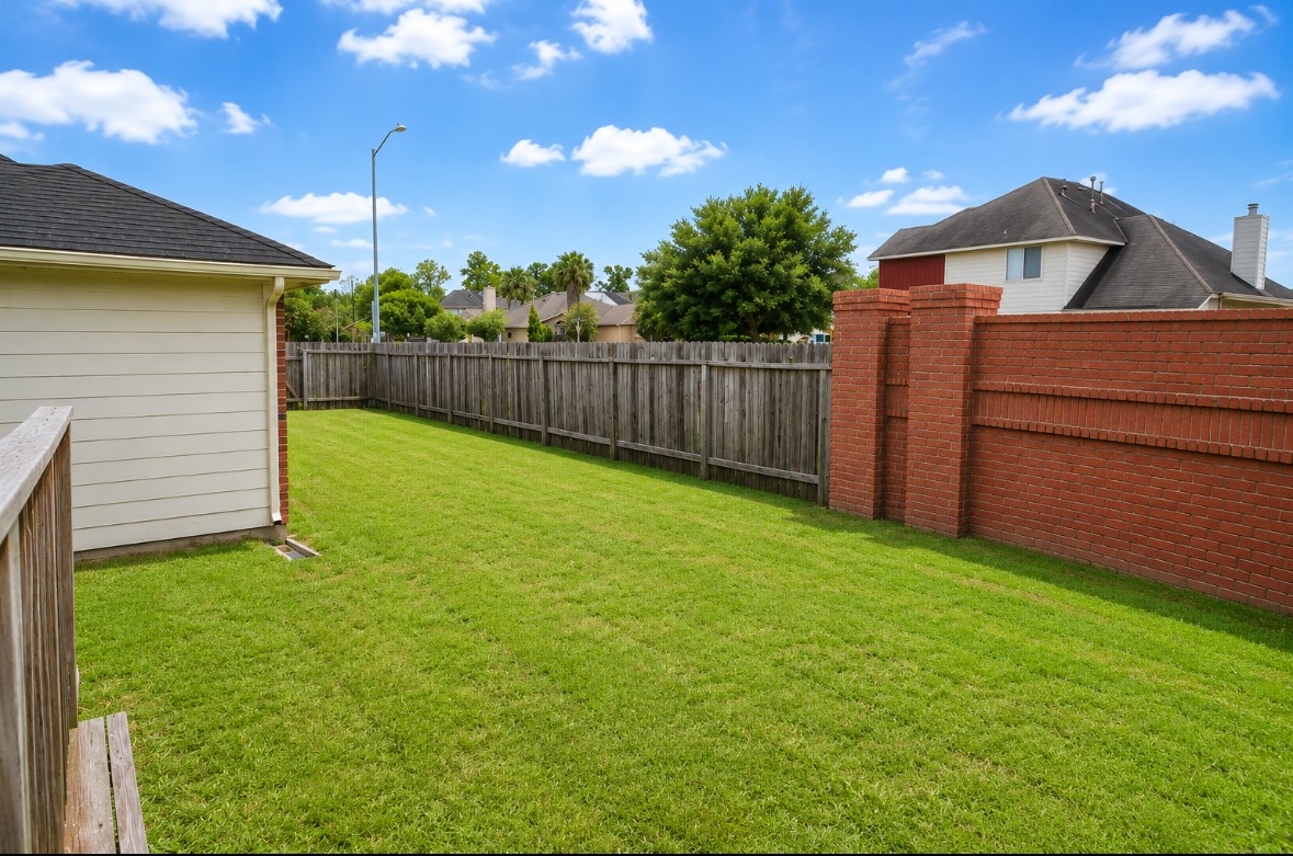 15154 Kingsbridge Way Property Photo 12