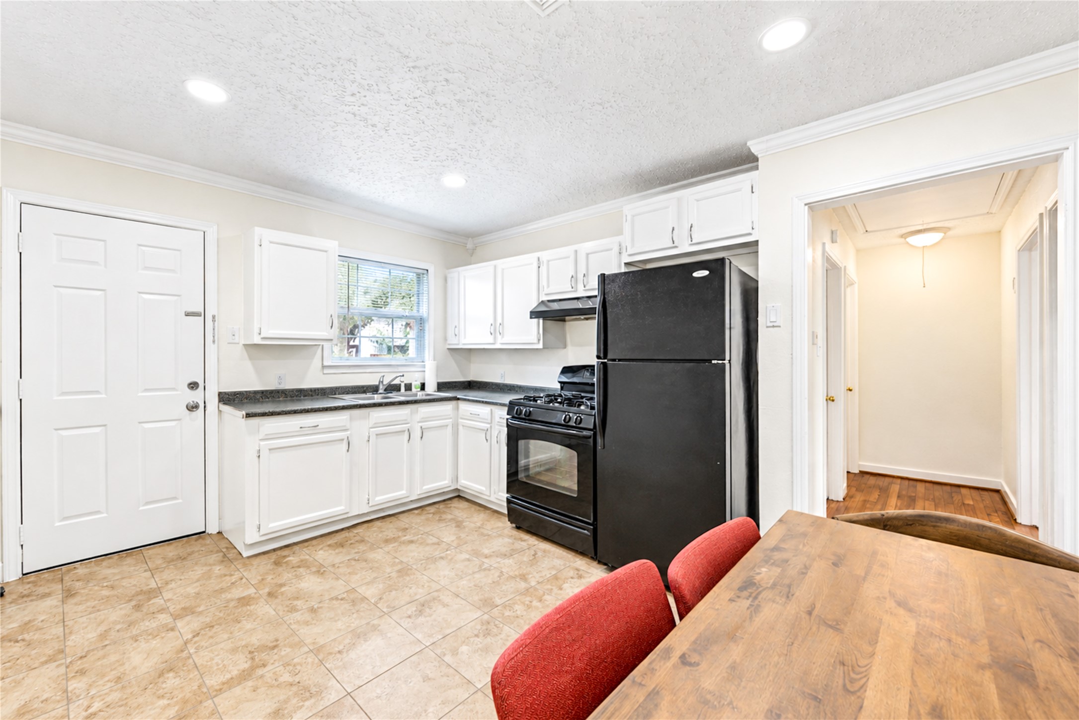 7543 Satsuma Street Property Photo 14