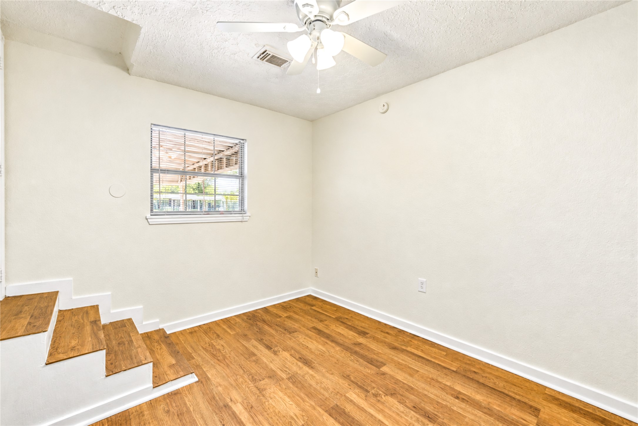 7543 Satsuma Street Property Photo 21