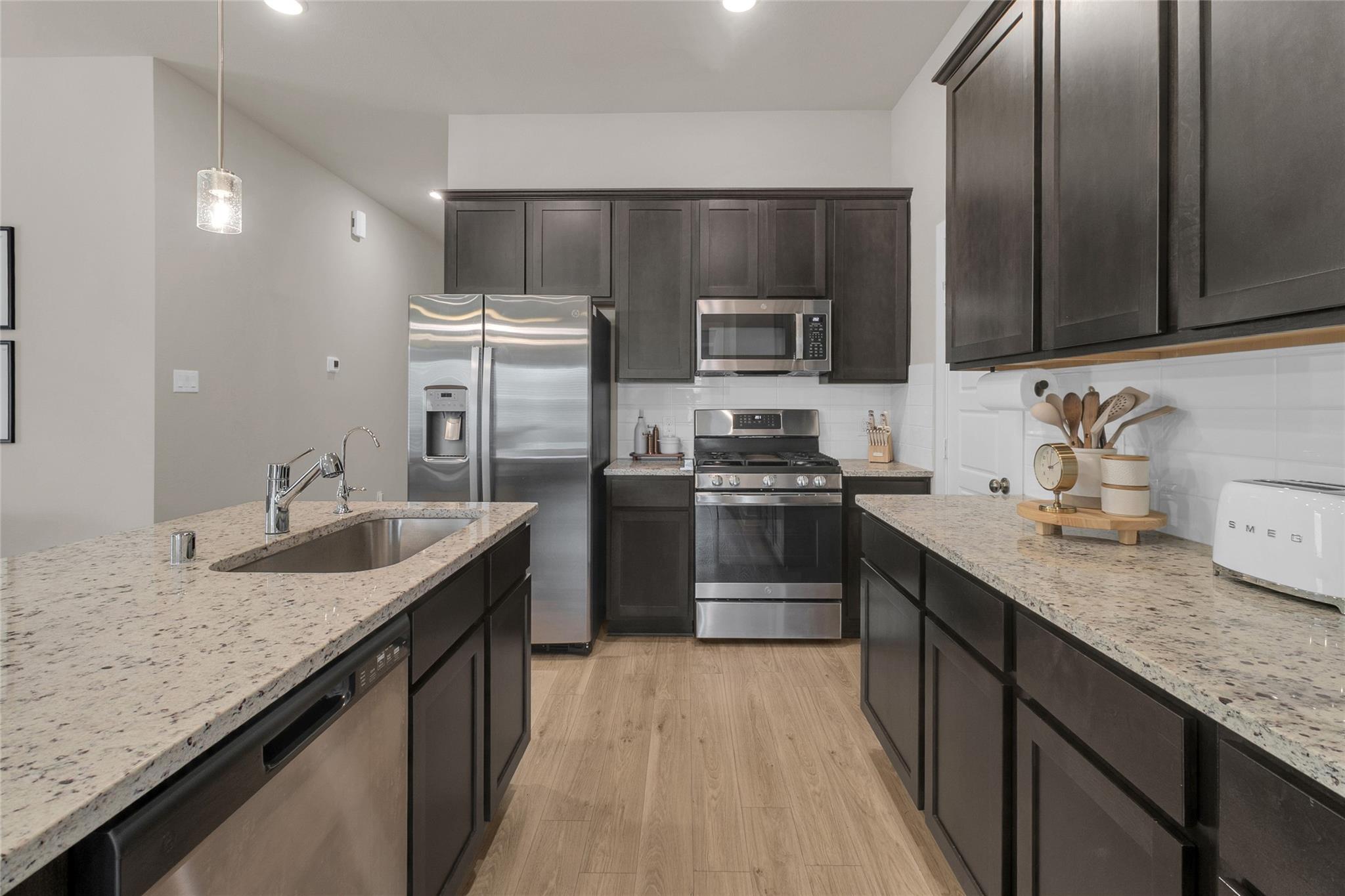 1207 Cavalry Junction Drive, Alvin Tx 77511 Property Photo 8
