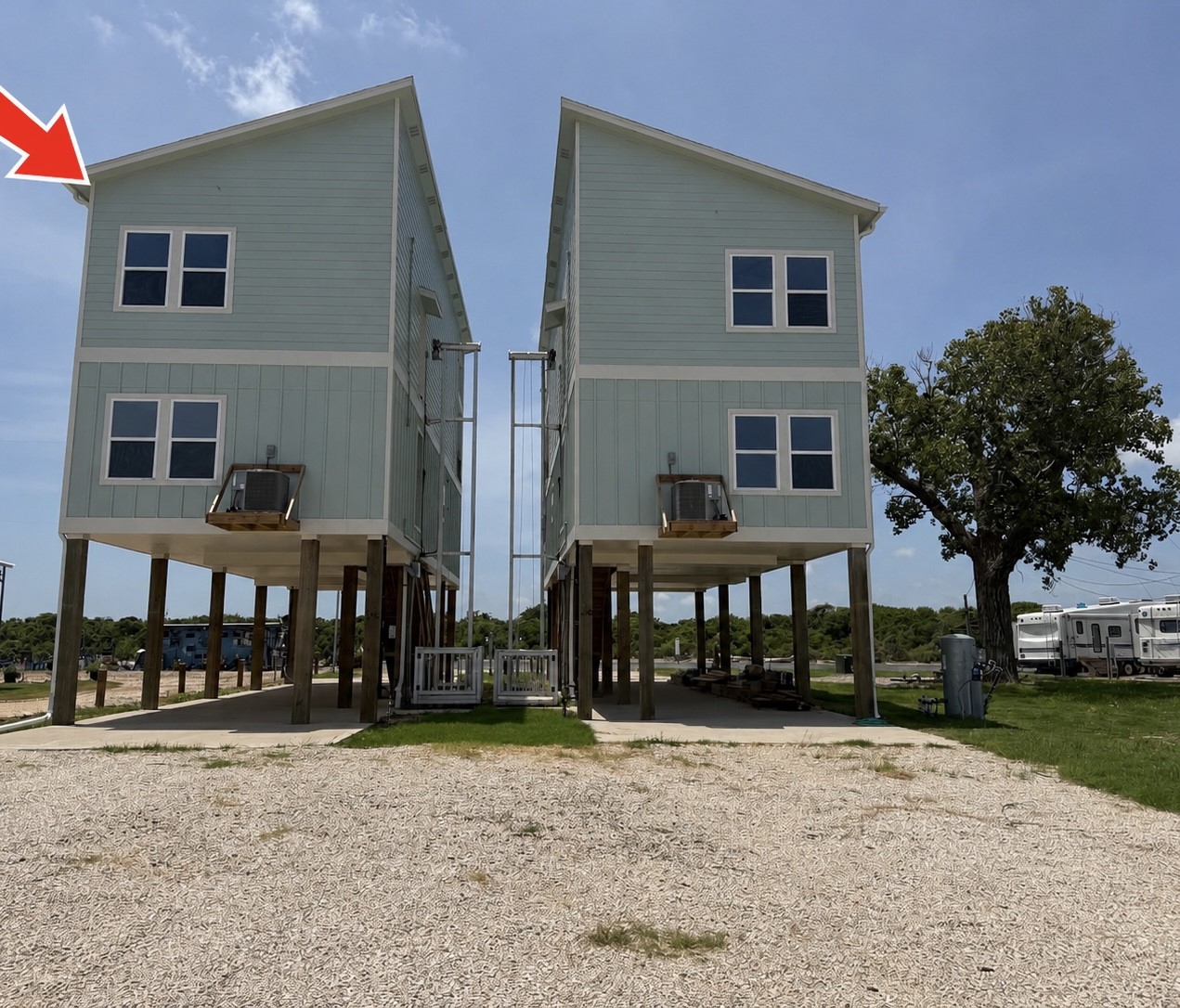 438 Private Road 670 Property Photo 1