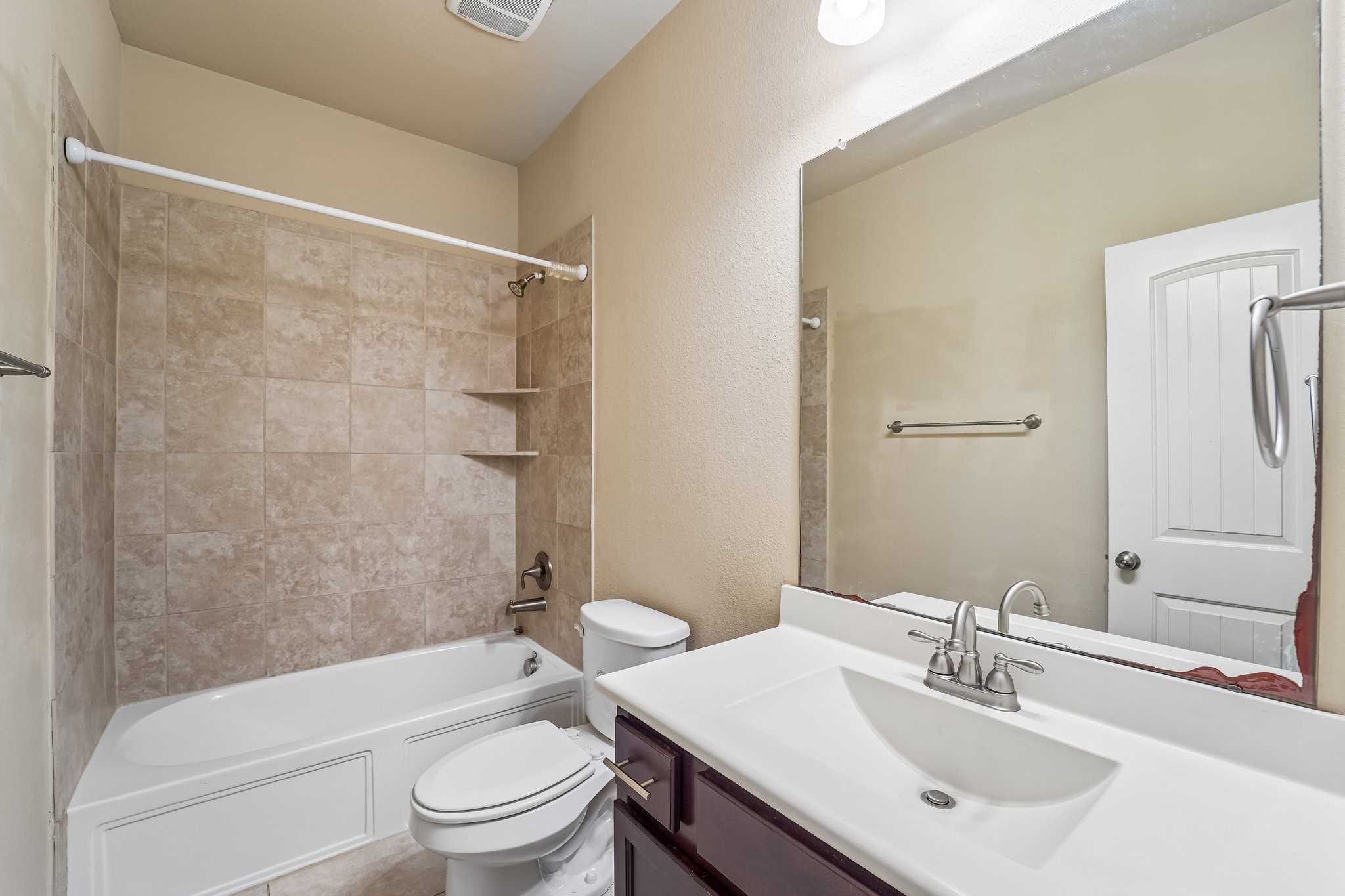 7027 Bristol Memorial Drive Property Photo 23