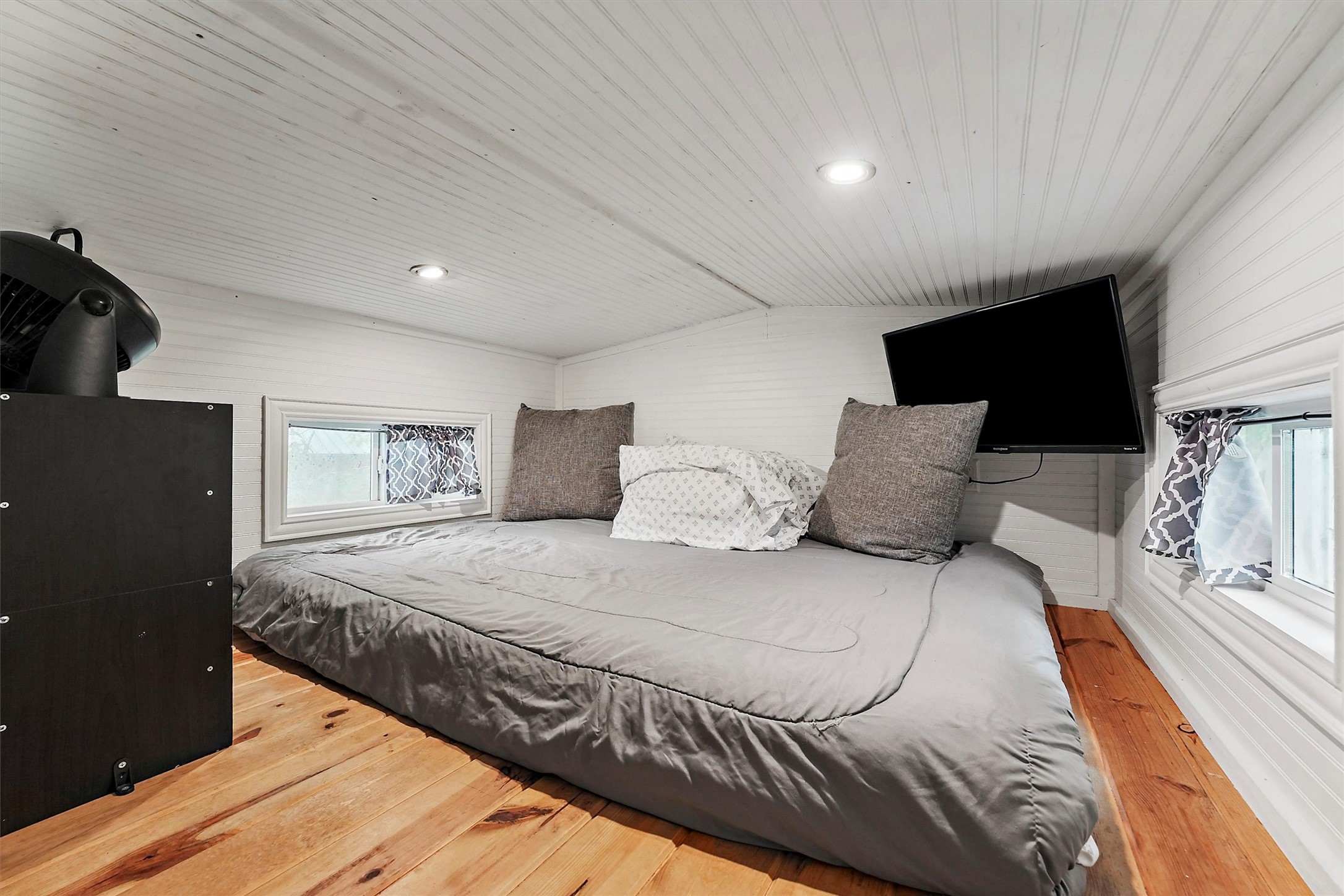 317 Ferguson Drive Property Photo 14