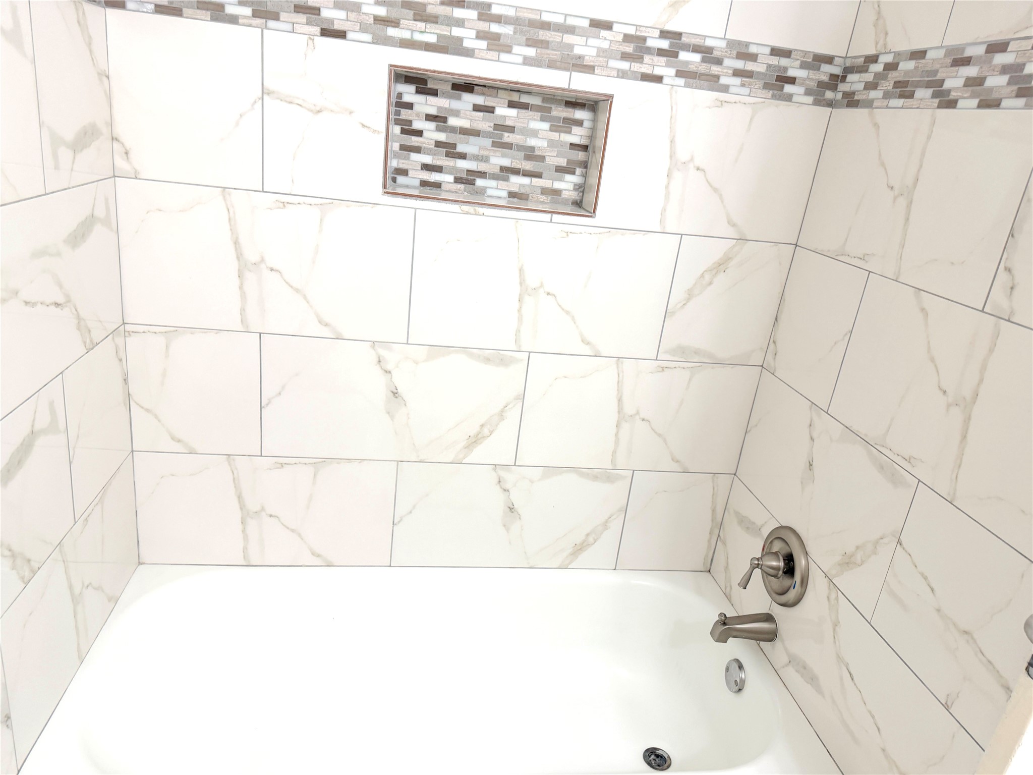 6620 Westwick Drive Property Photo 11
