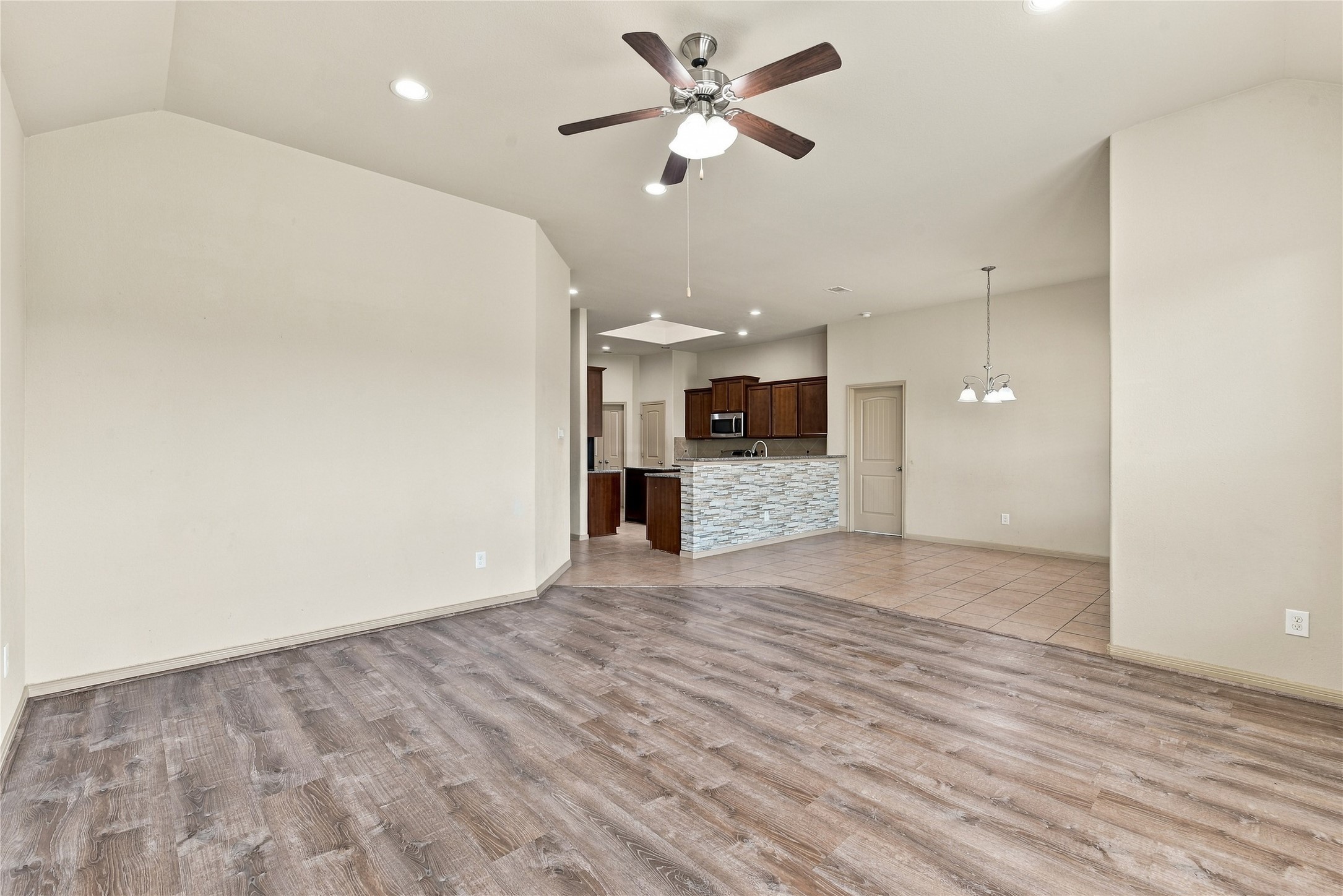6531 Magellan Manor Drive Property Photo 12