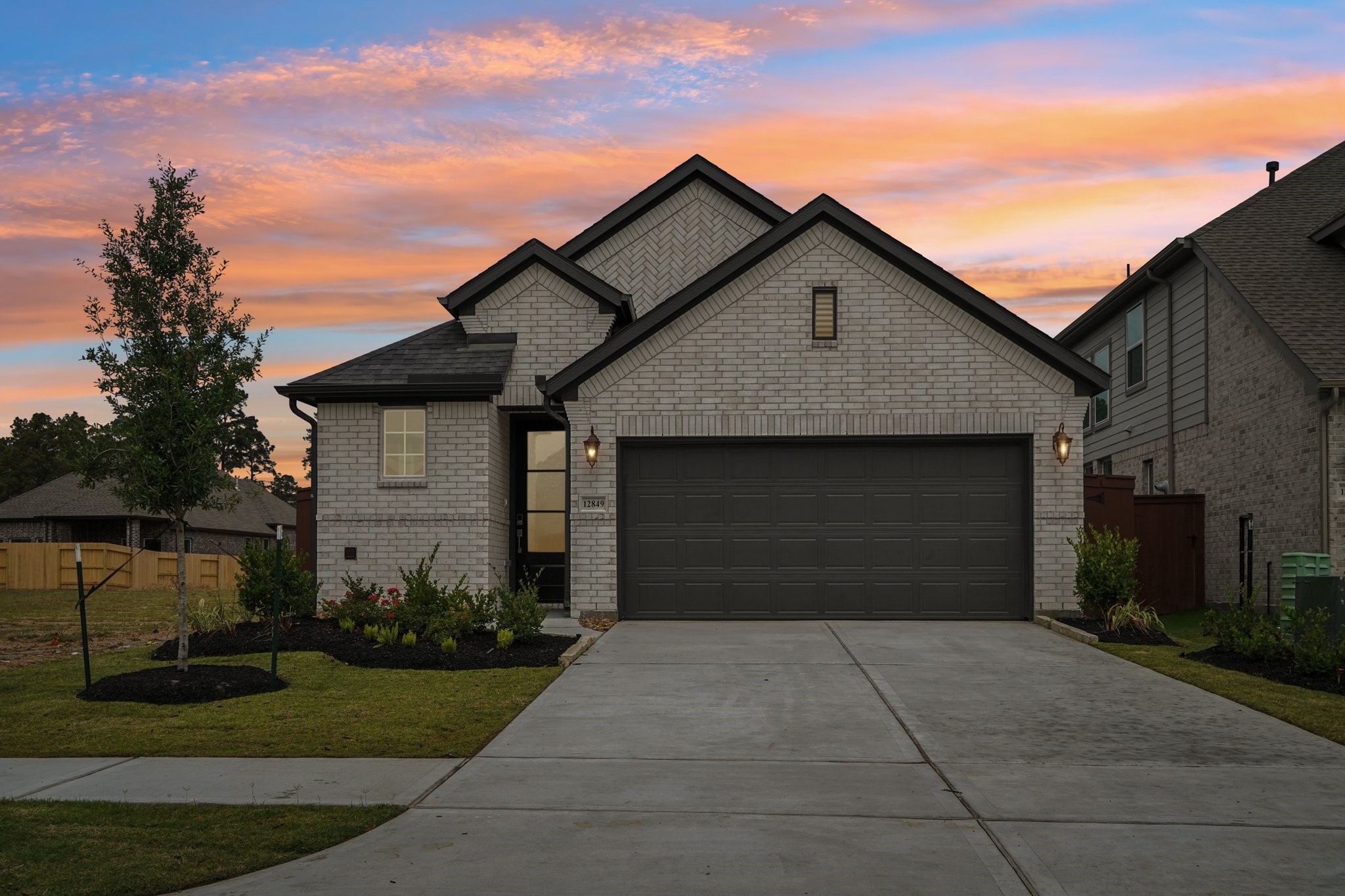 12849 Meadow Wind Way Property Photo 32