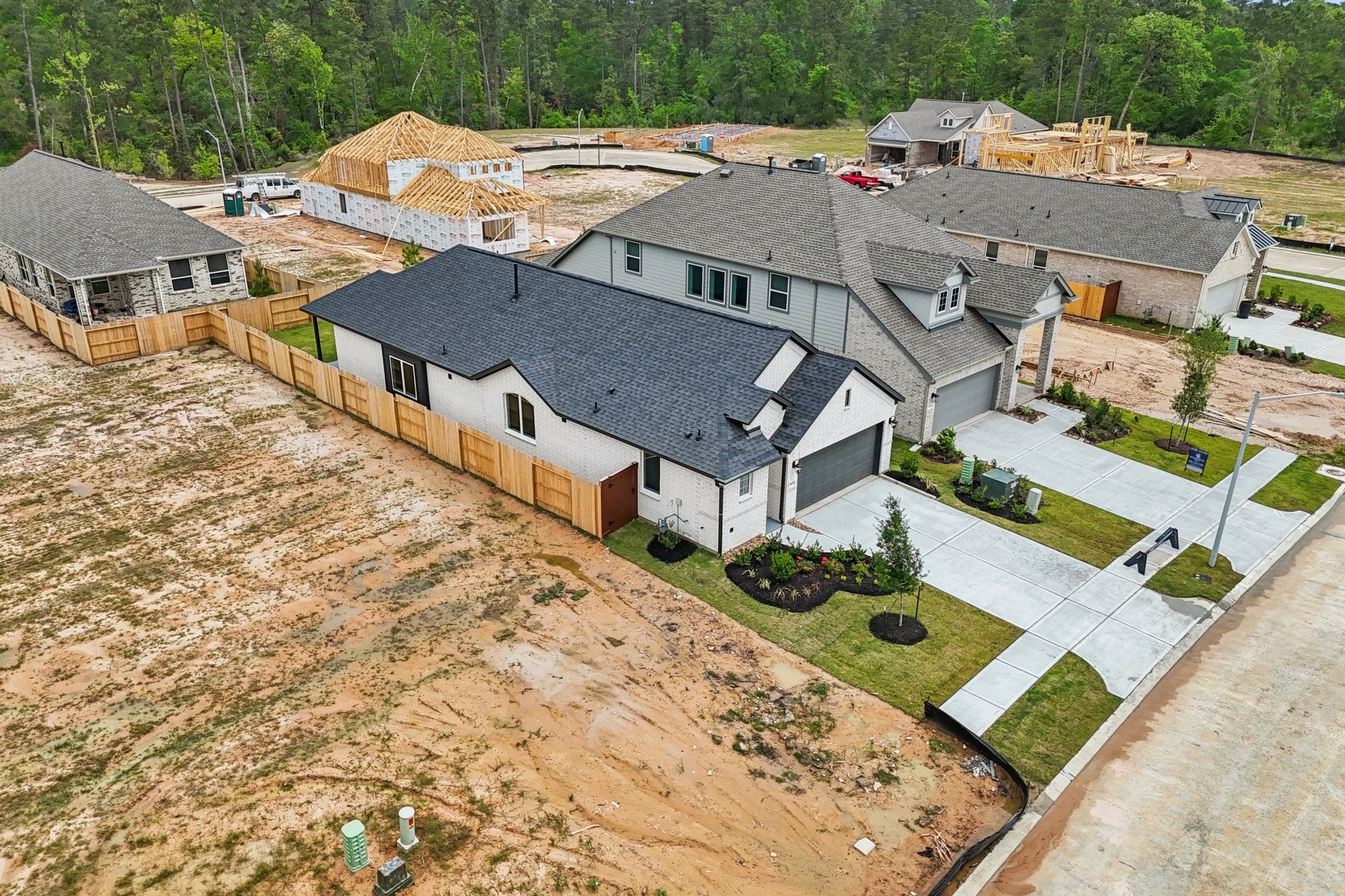 12849 Meadow Wind Way Property Photo 37