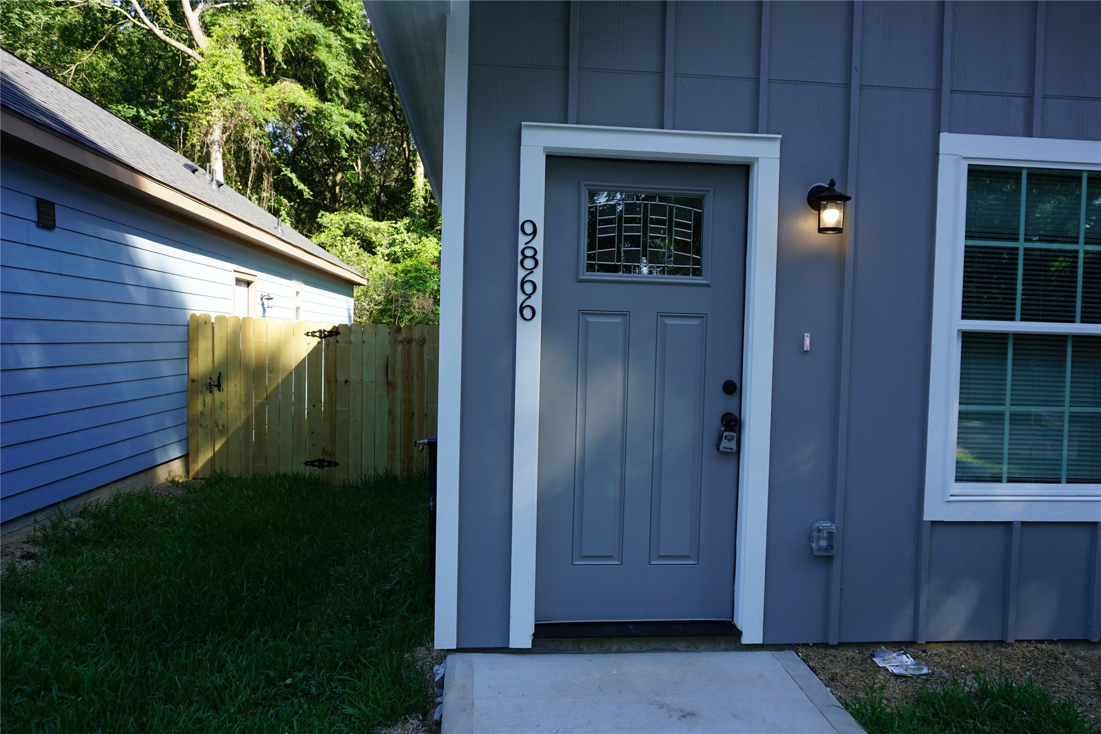 9866 Arbor Oak Property Photo 2