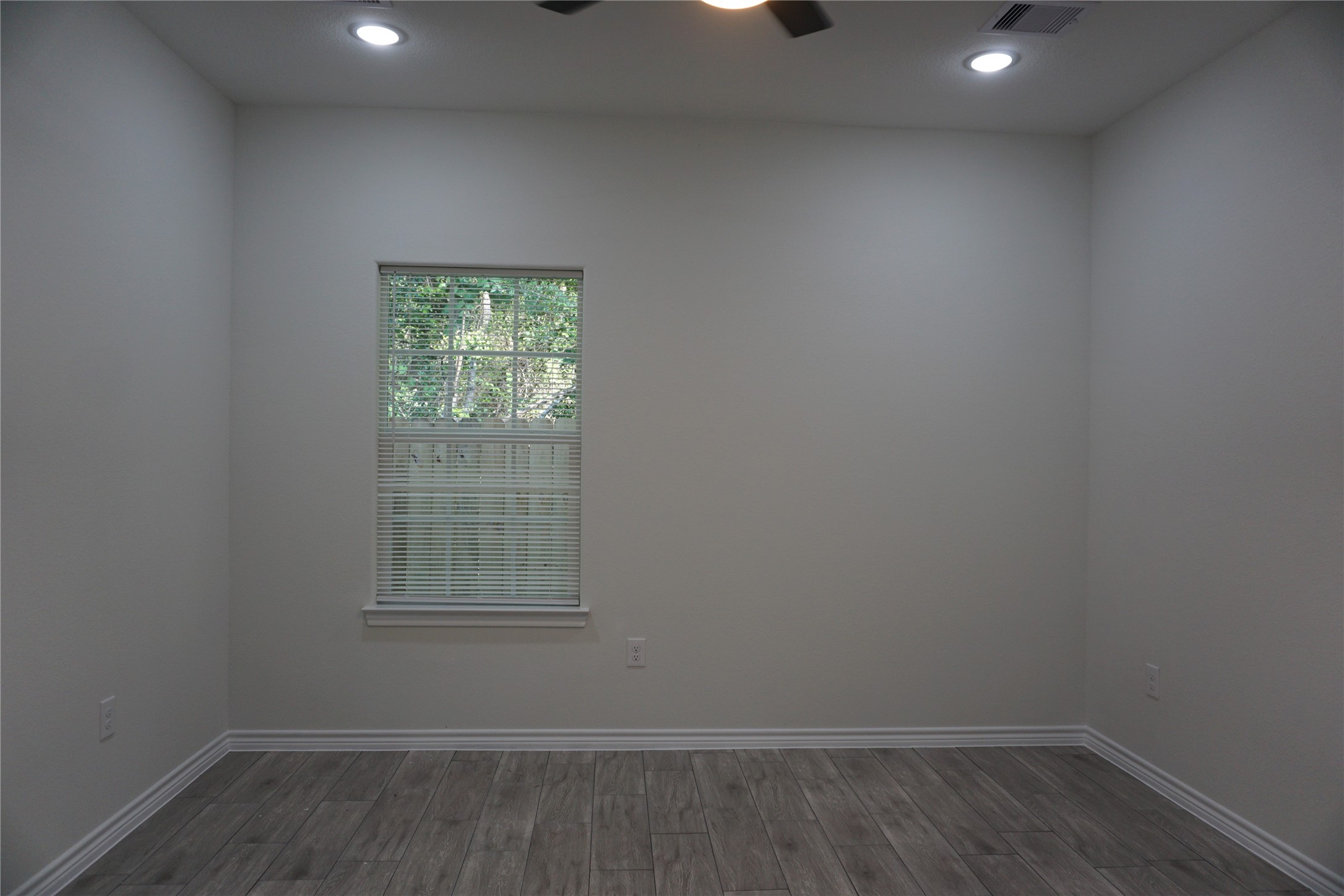 9866 Arbor Oak Property Photo 12