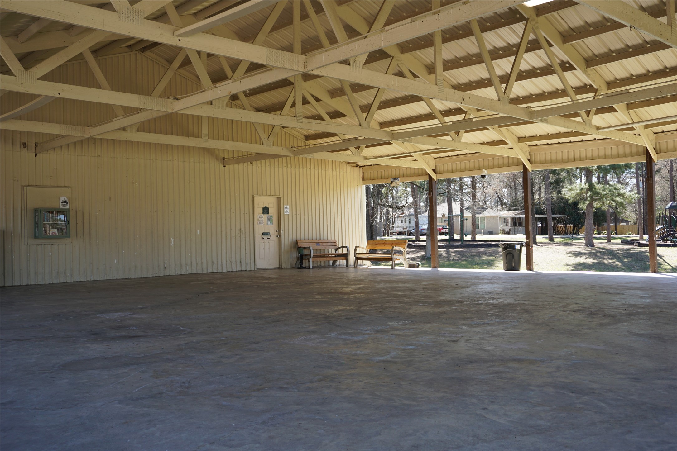 9866 Arbor Oak Property Photo 22
