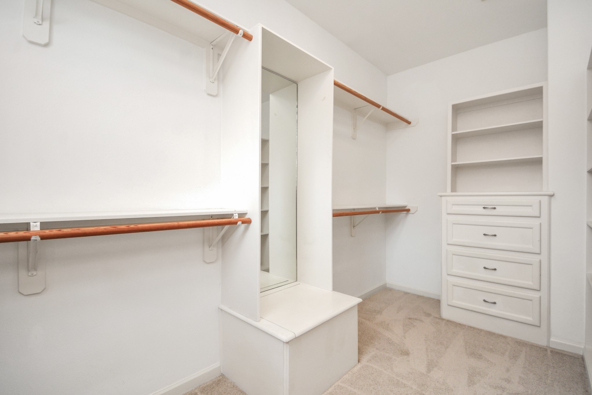 5815 Lacy Street Property Photo 8