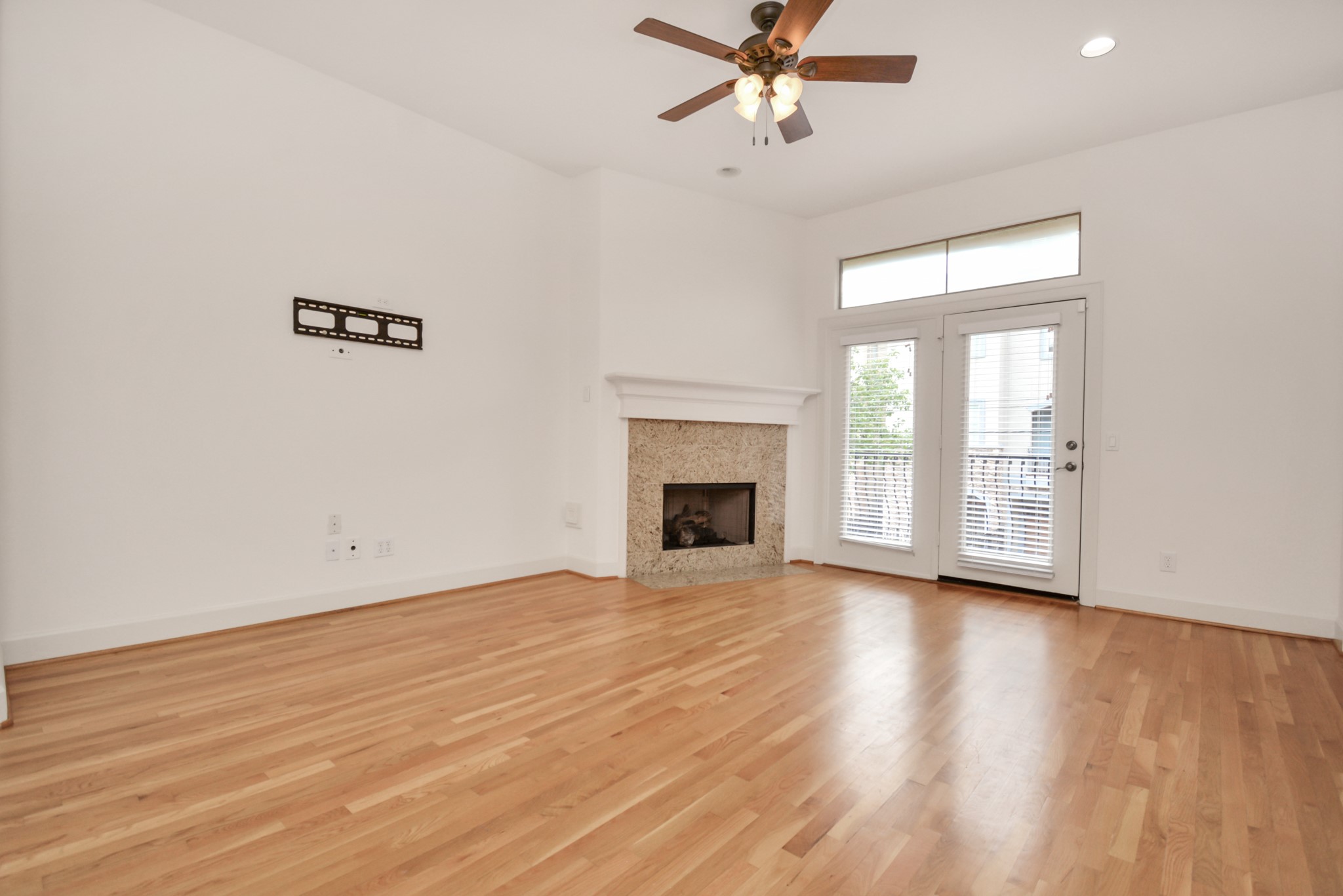 5815 Lacy Street Property Photo 19