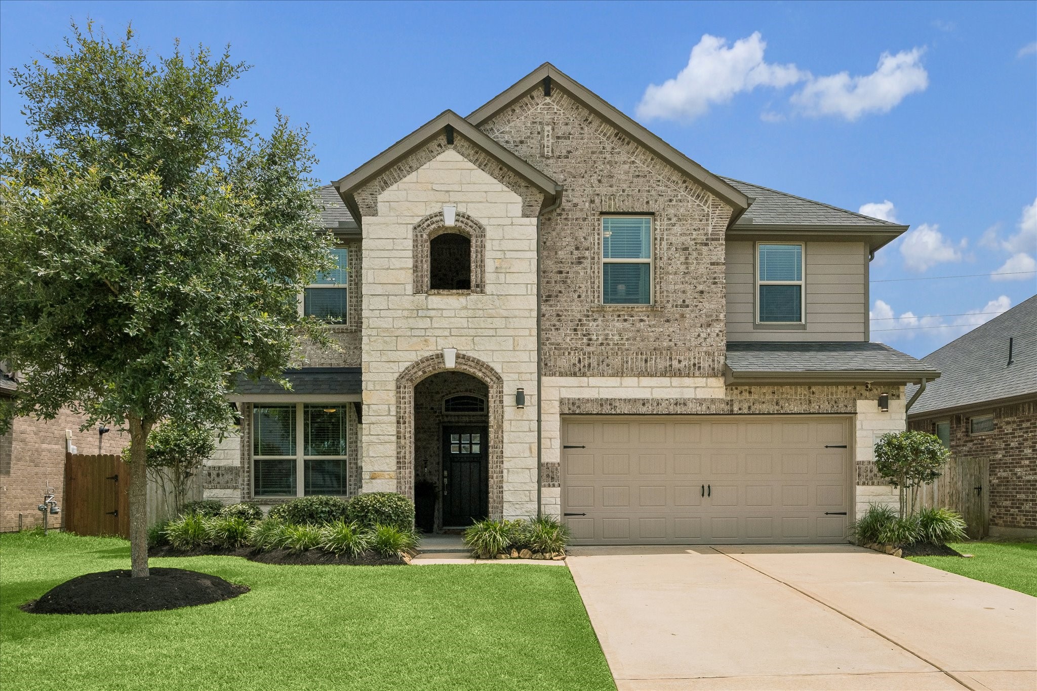 1520 Harvest Vine Court Property Photo 1
