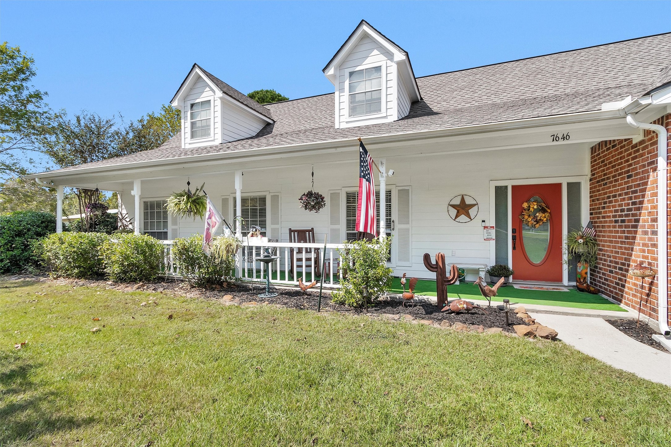 7646 Millies Run Road Property Photo 4