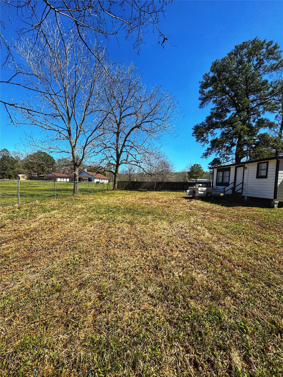 419 E Center Street Property Photo 13